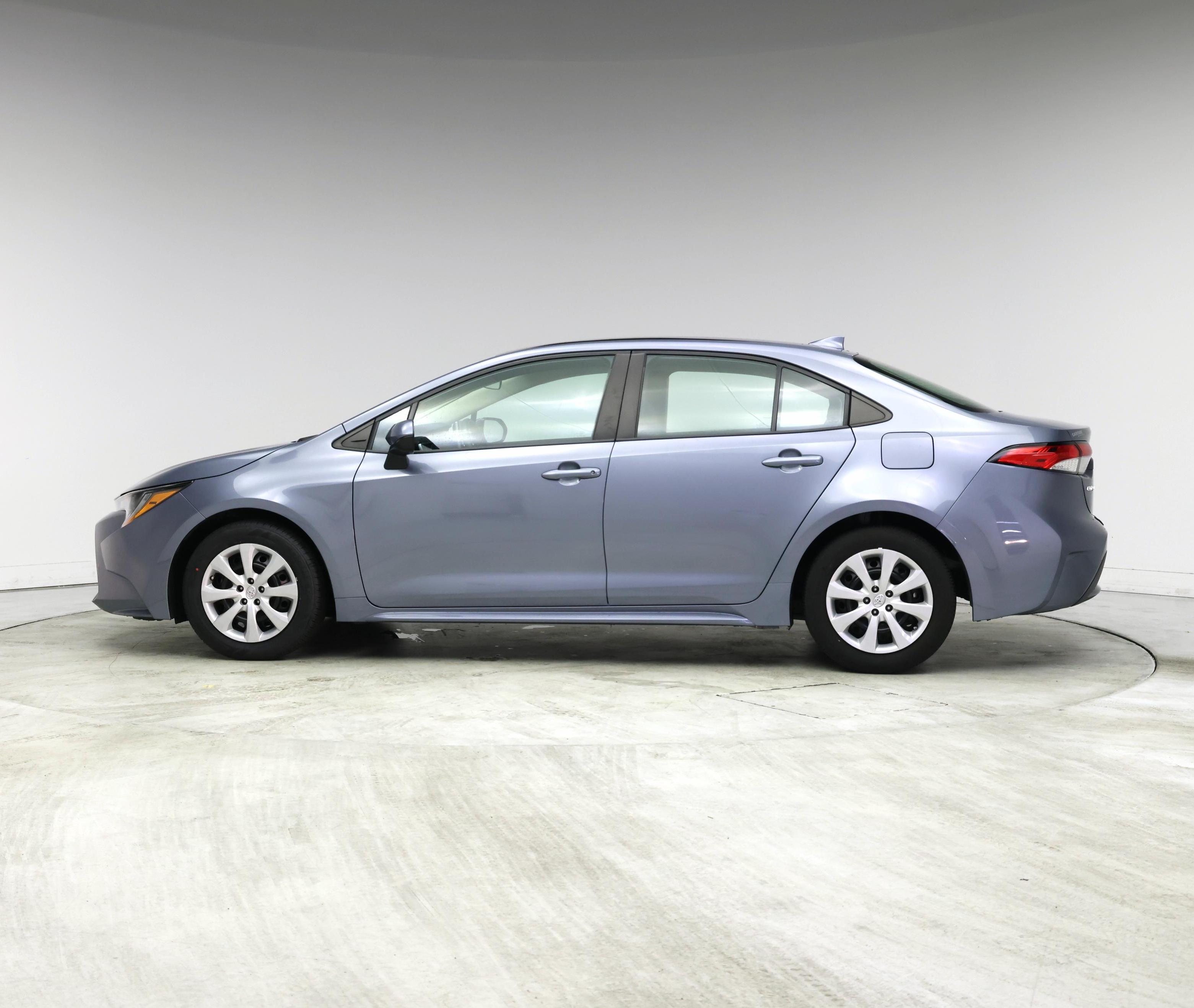 Thumbnail: 2021 Toyota Corolla - 3