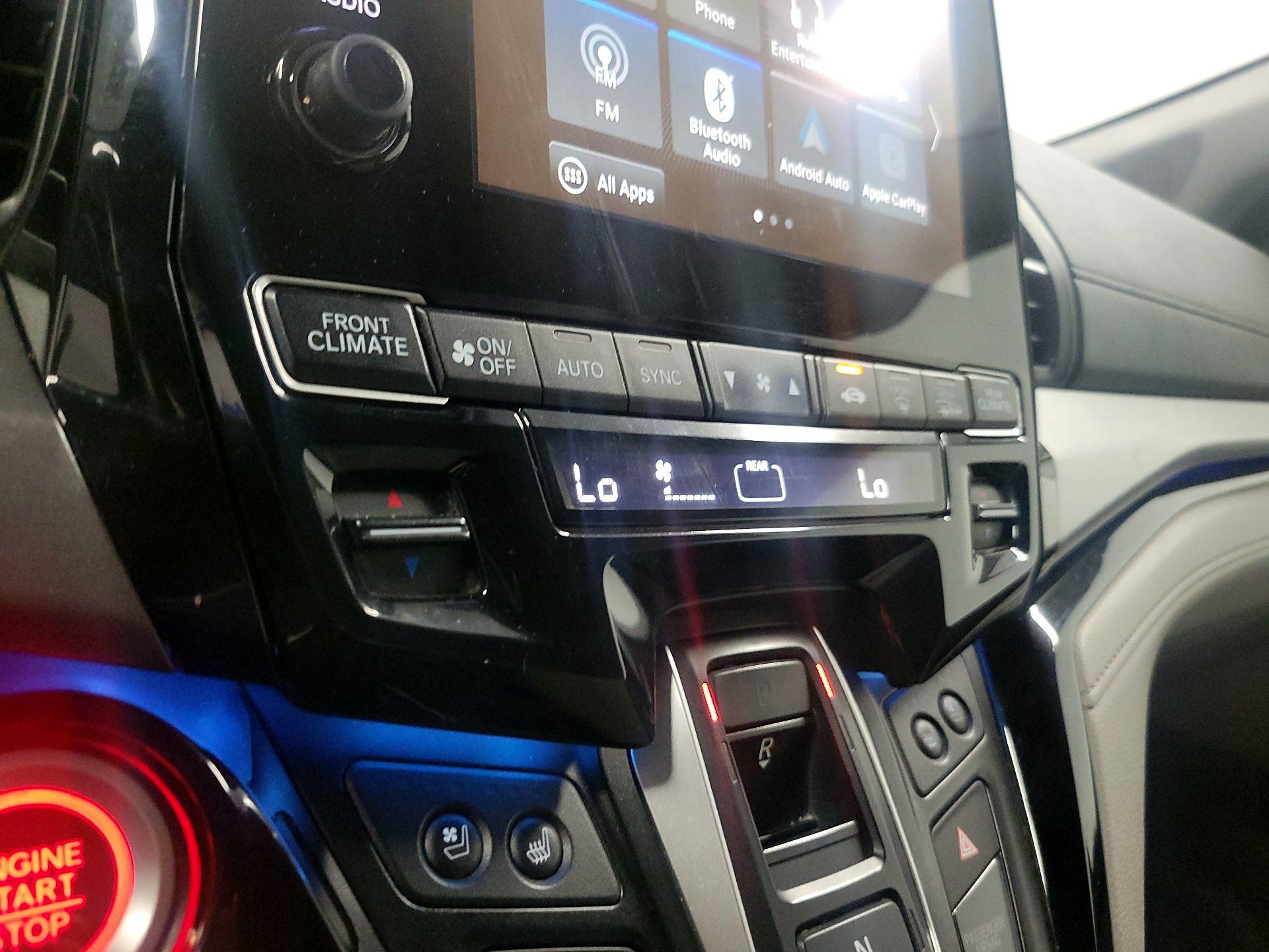 Thumbnail: 2019 Honda Odyssey - 17