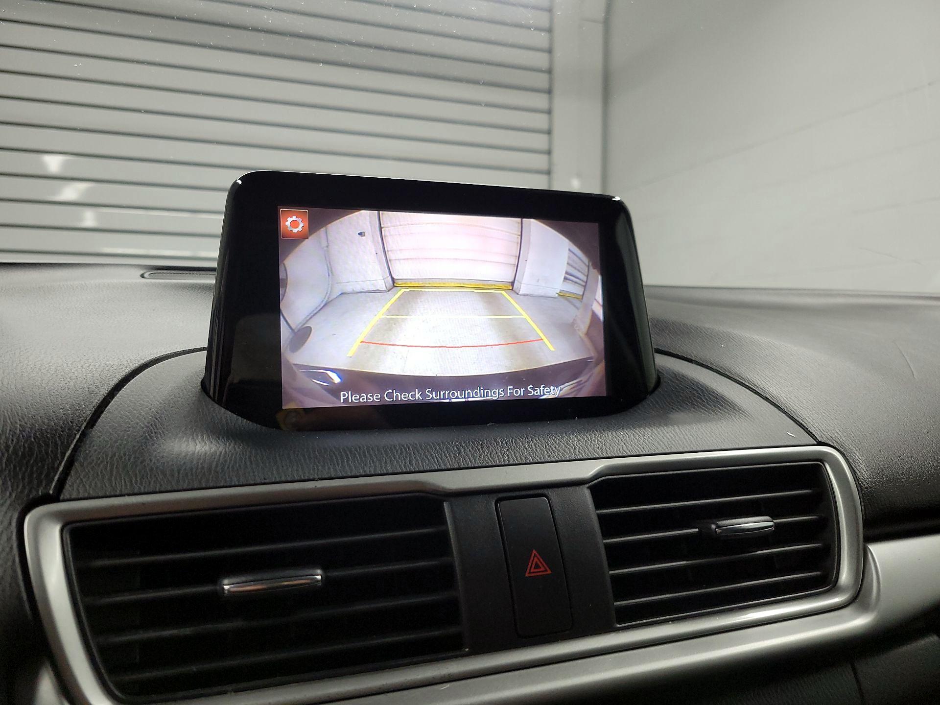 Thumbnail: 2017 Mazda Mazda3 - 13