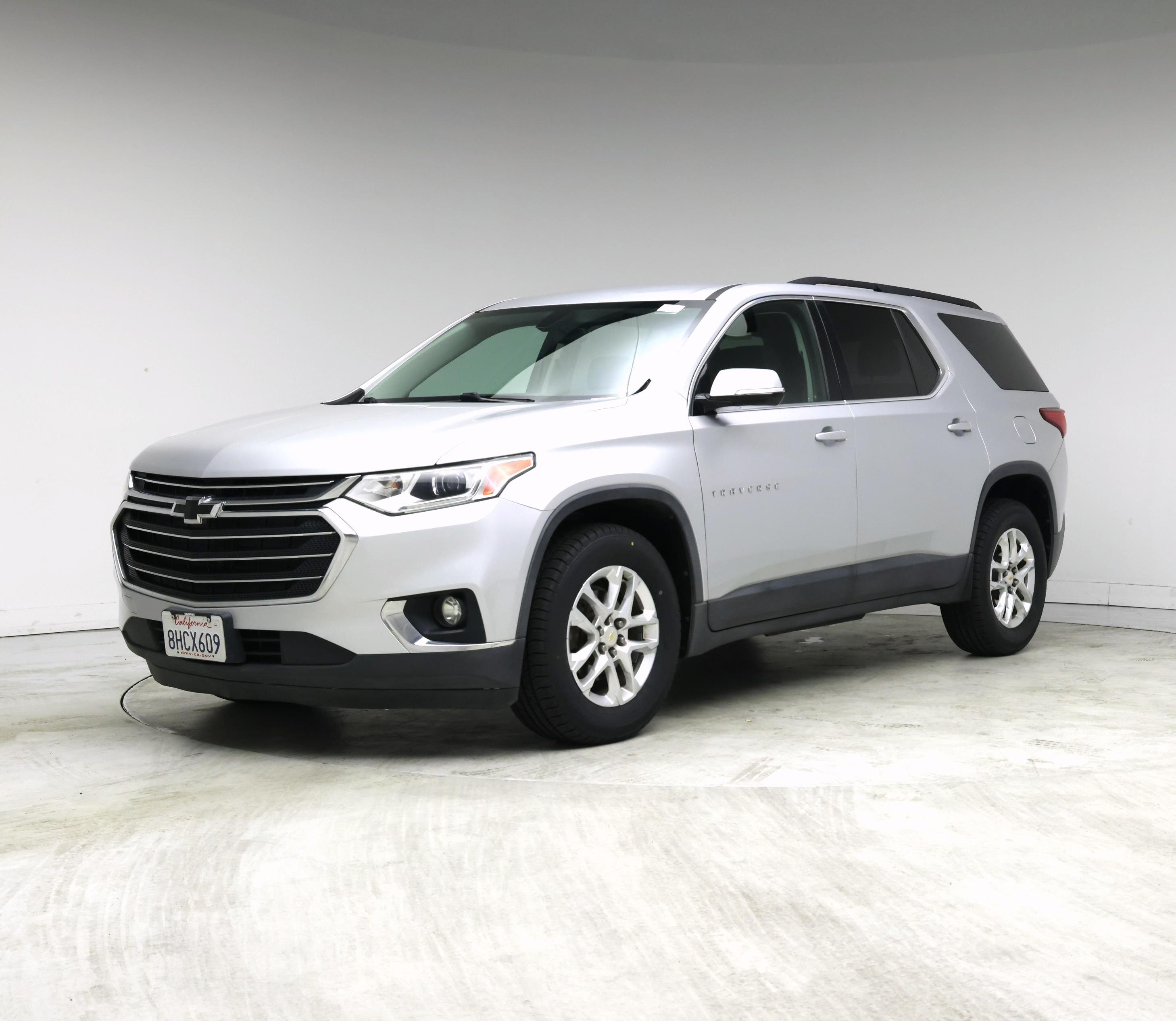 Thumbnail: 2019 Chevrolet Traverse - 4