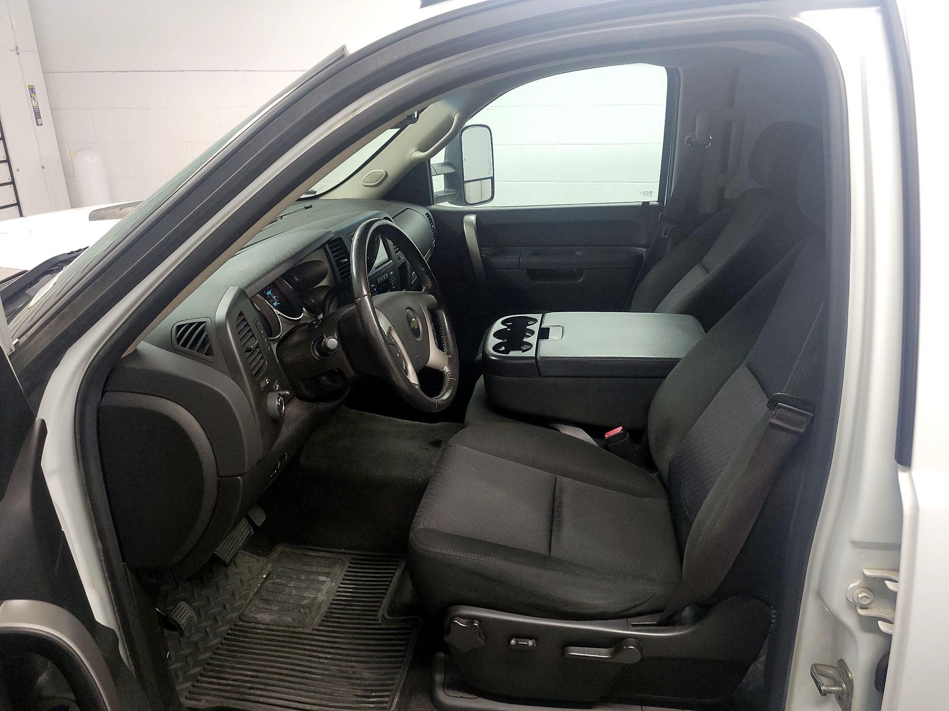 Thumbnail: 2014 Chevrolet Silverado 2500 - 11