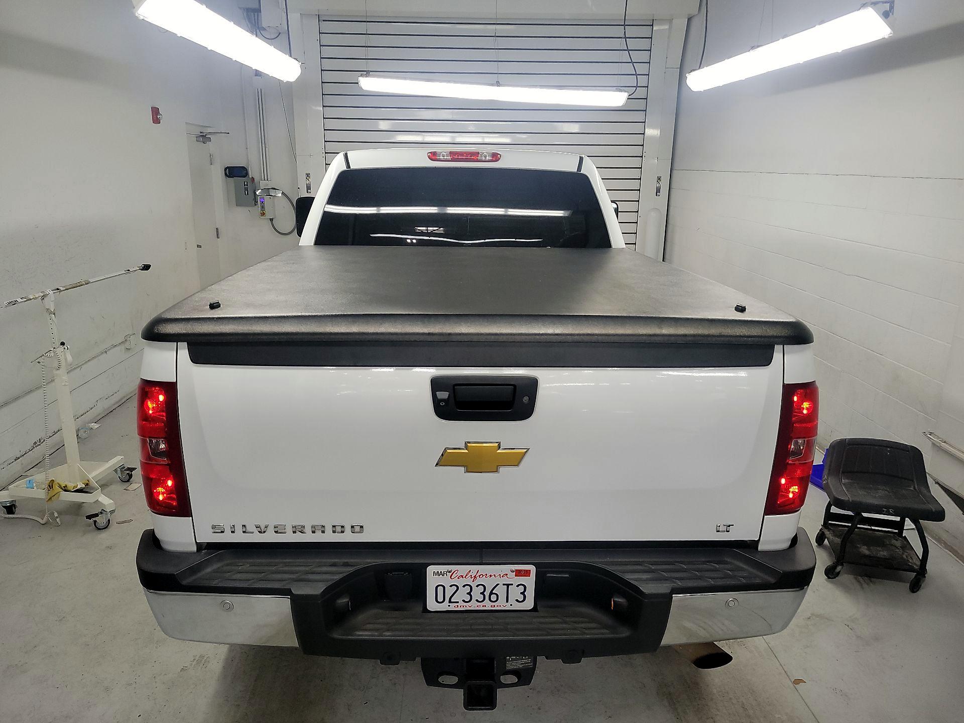 Thumbnail: 2014 Chevrolet Silverado 2500 - 18