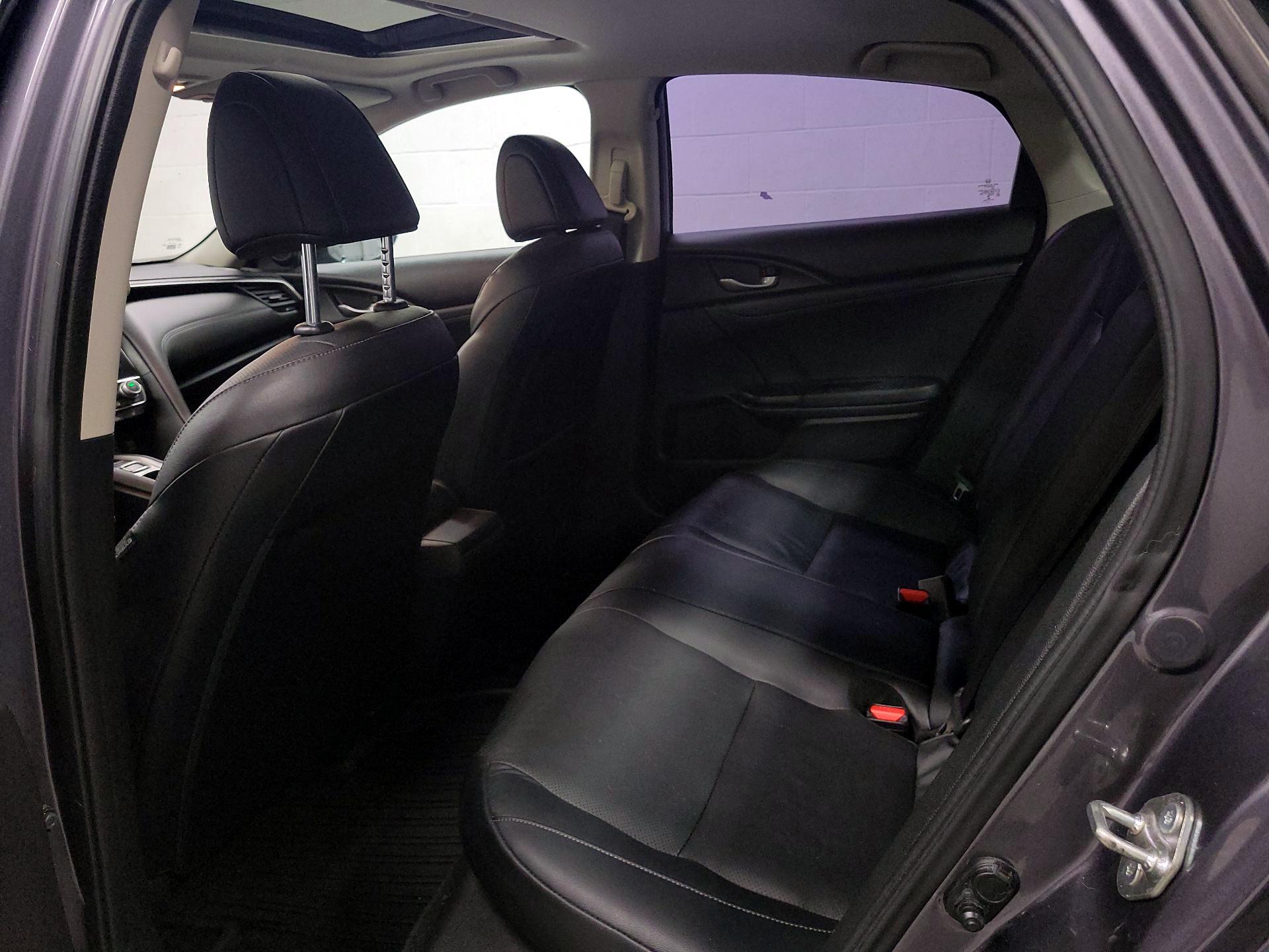 Thumbnail: 2019 Honda Insight - 19