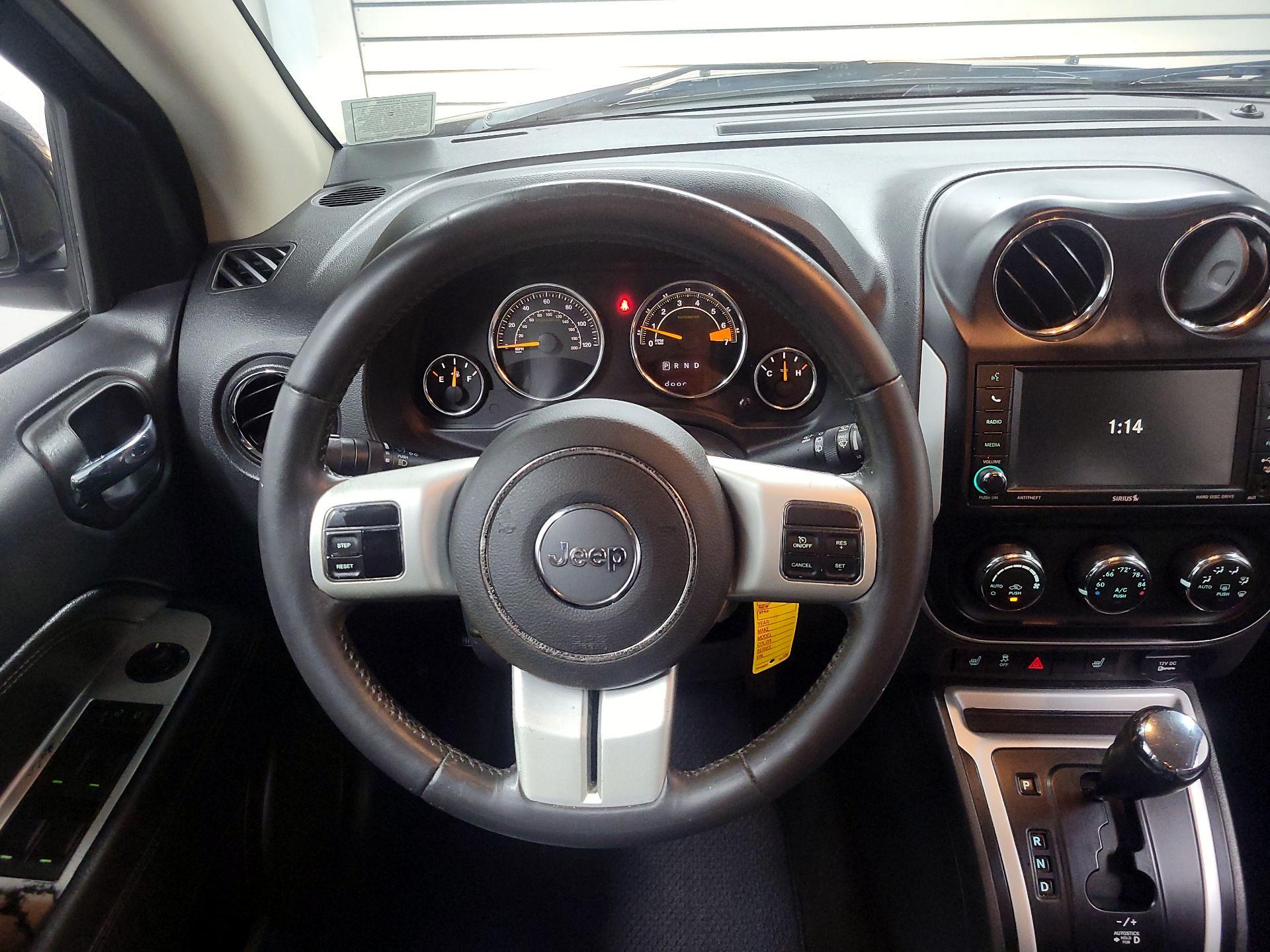 Thumbnail: 2017 Jeep Compass - 10