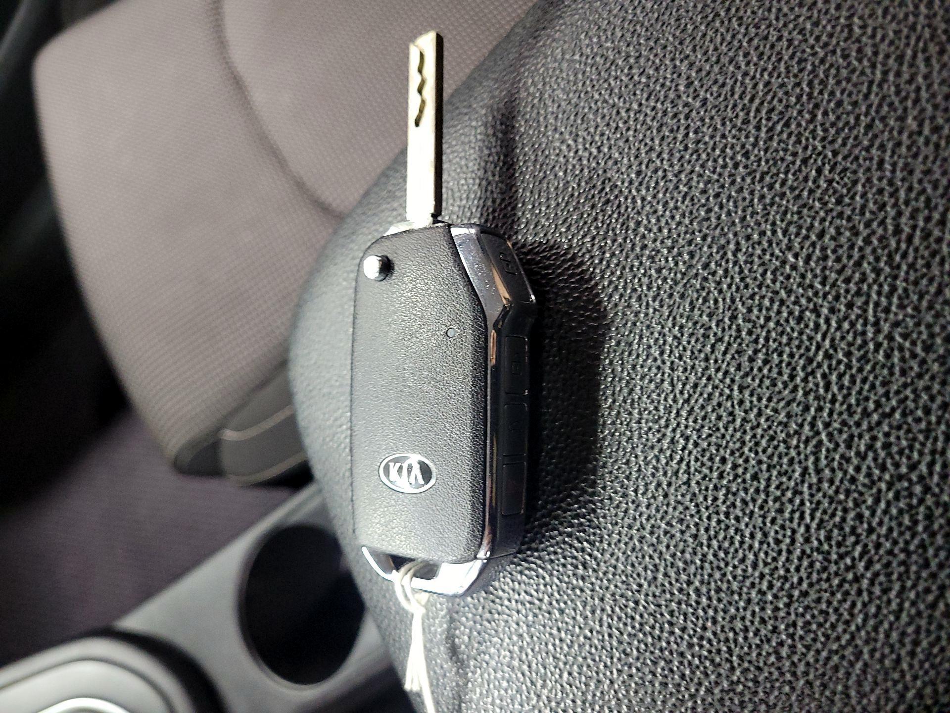 Thumbnail: 2019 Kia Forte - 20