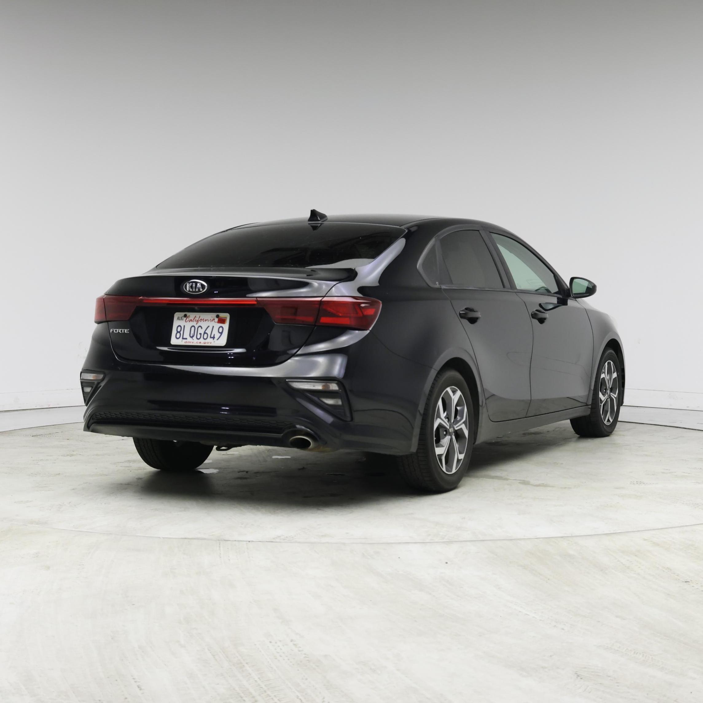 Thumbnail: 2019 Kia Forte - 8
