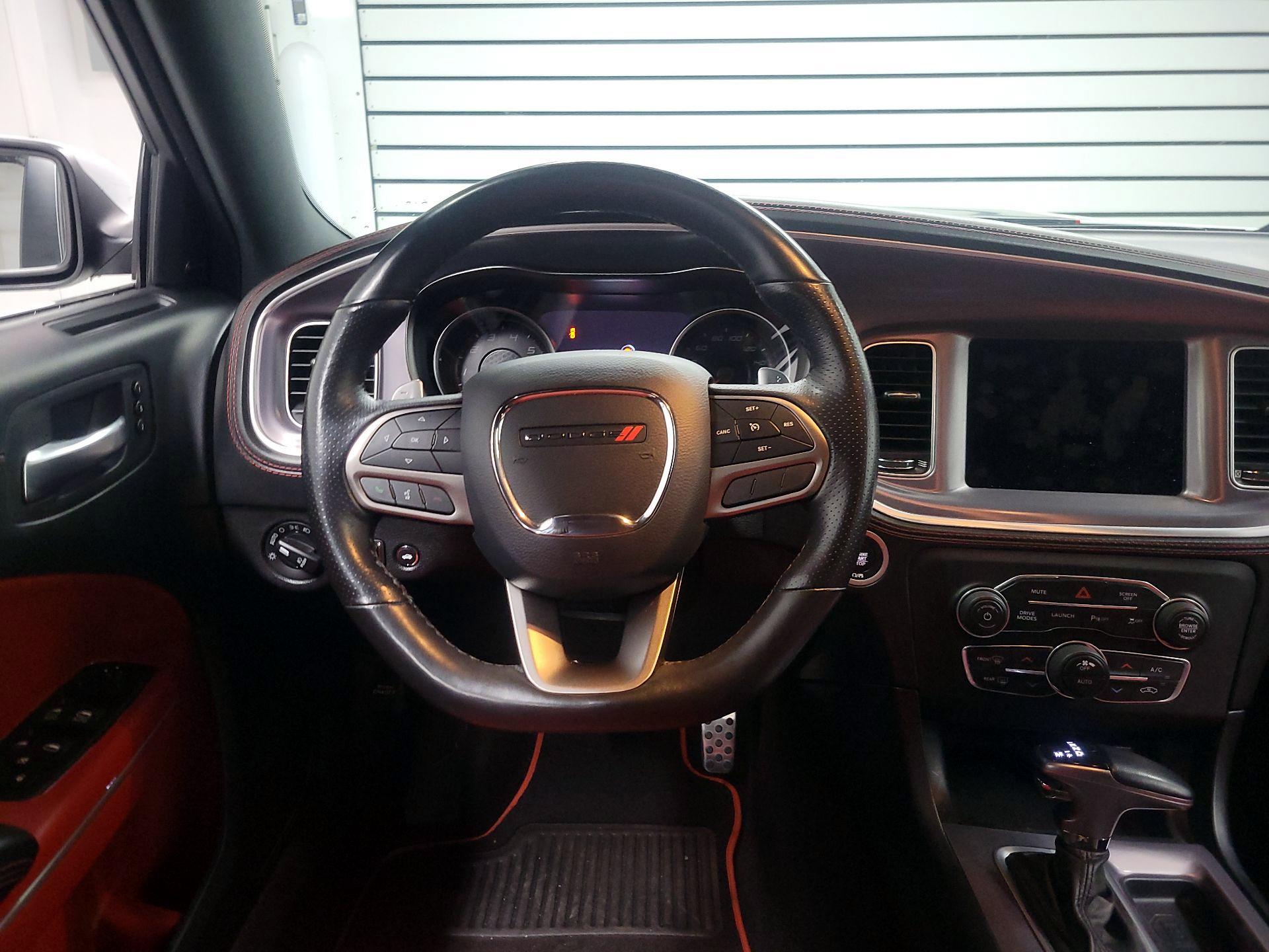 Thumbnail: 2020 Dodge Charger - 10