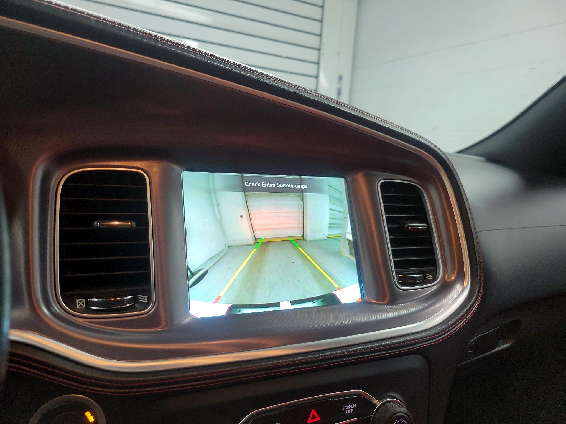 Thumbnail: 2020 Dodge Charger - 14