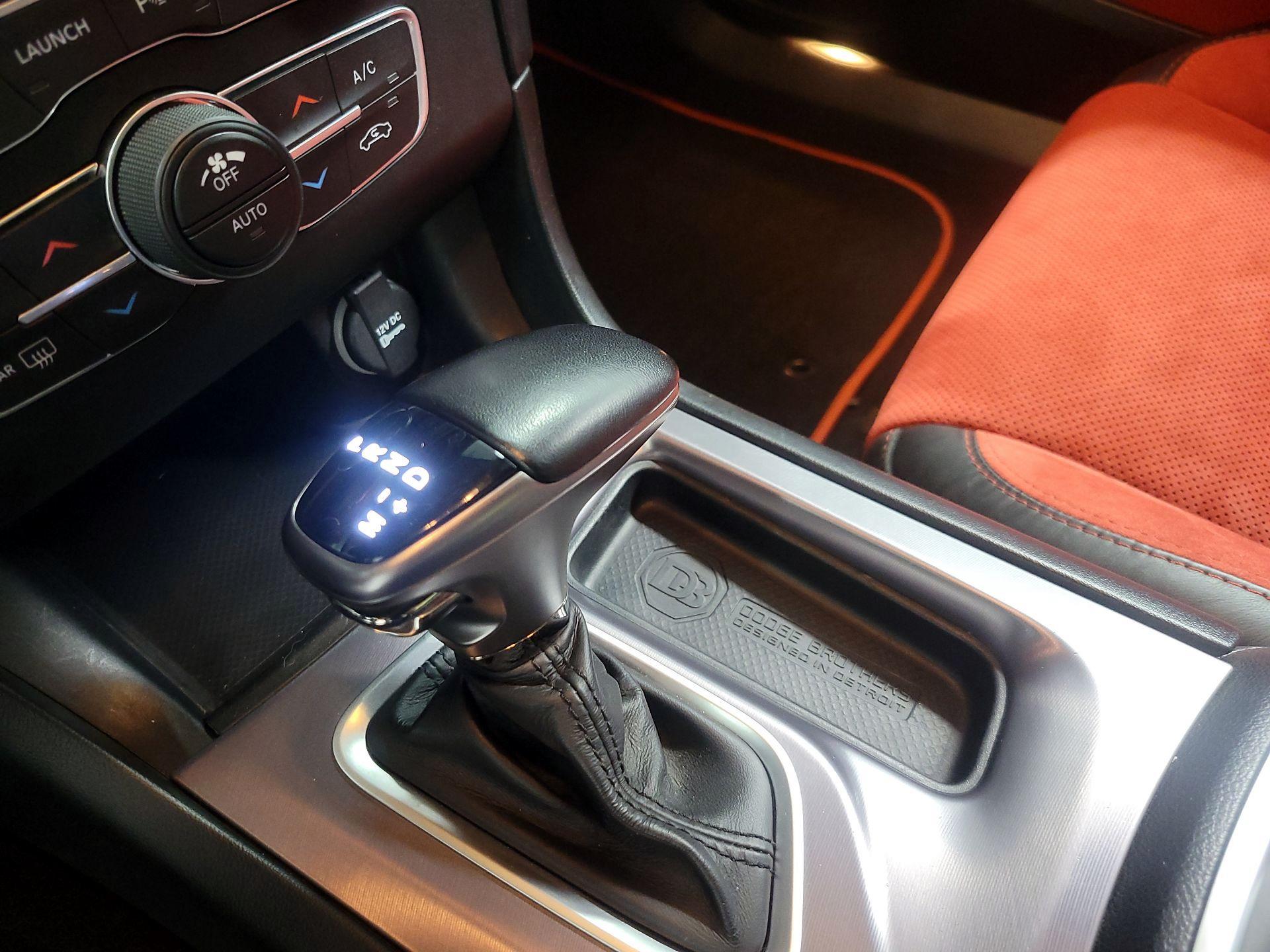 Thumbnail: 2020 Dodge Charger - 17