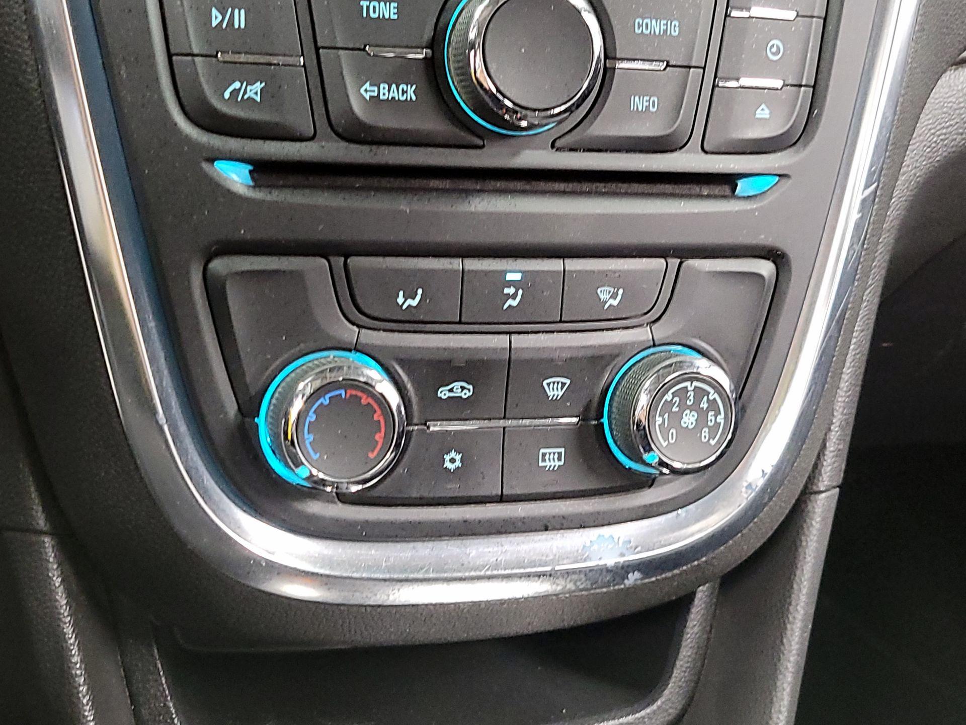 Thumbnail: 2016 Buick Encore - 15