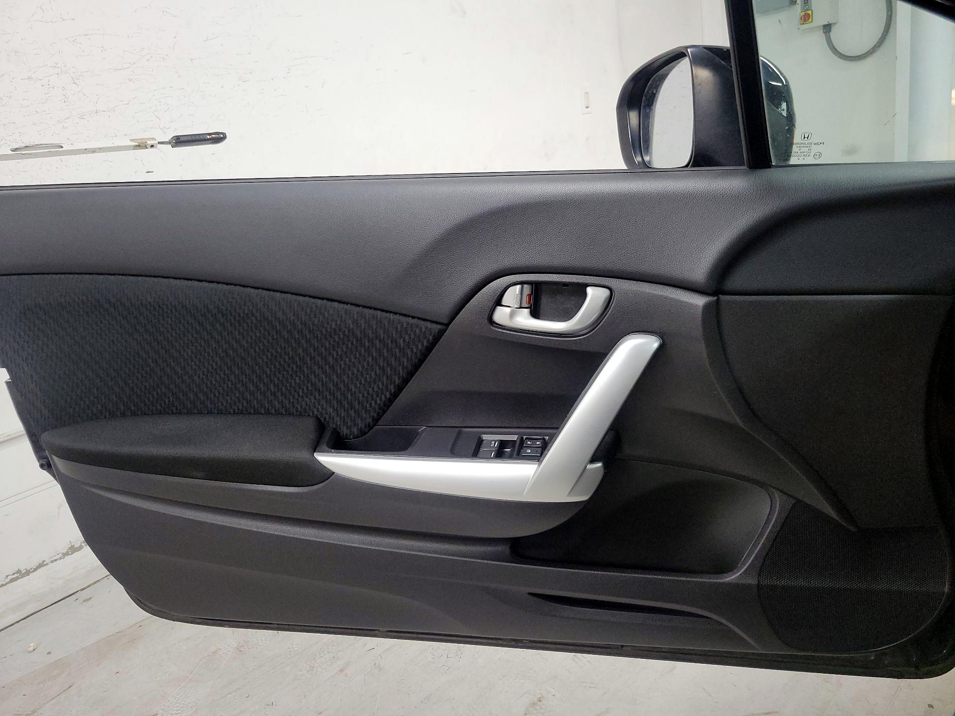 Thumbnail: 2015 Honda Civic - 12