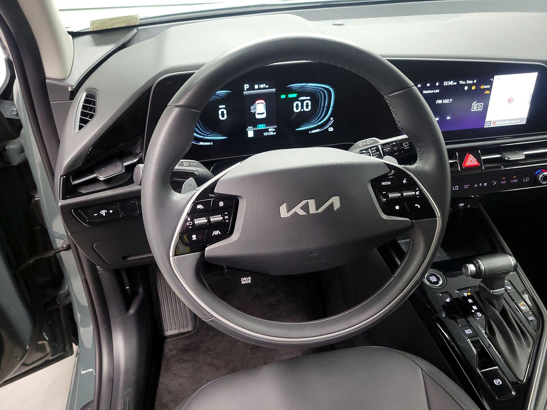 Thumbnail: 2023 Kia Niro - 10
