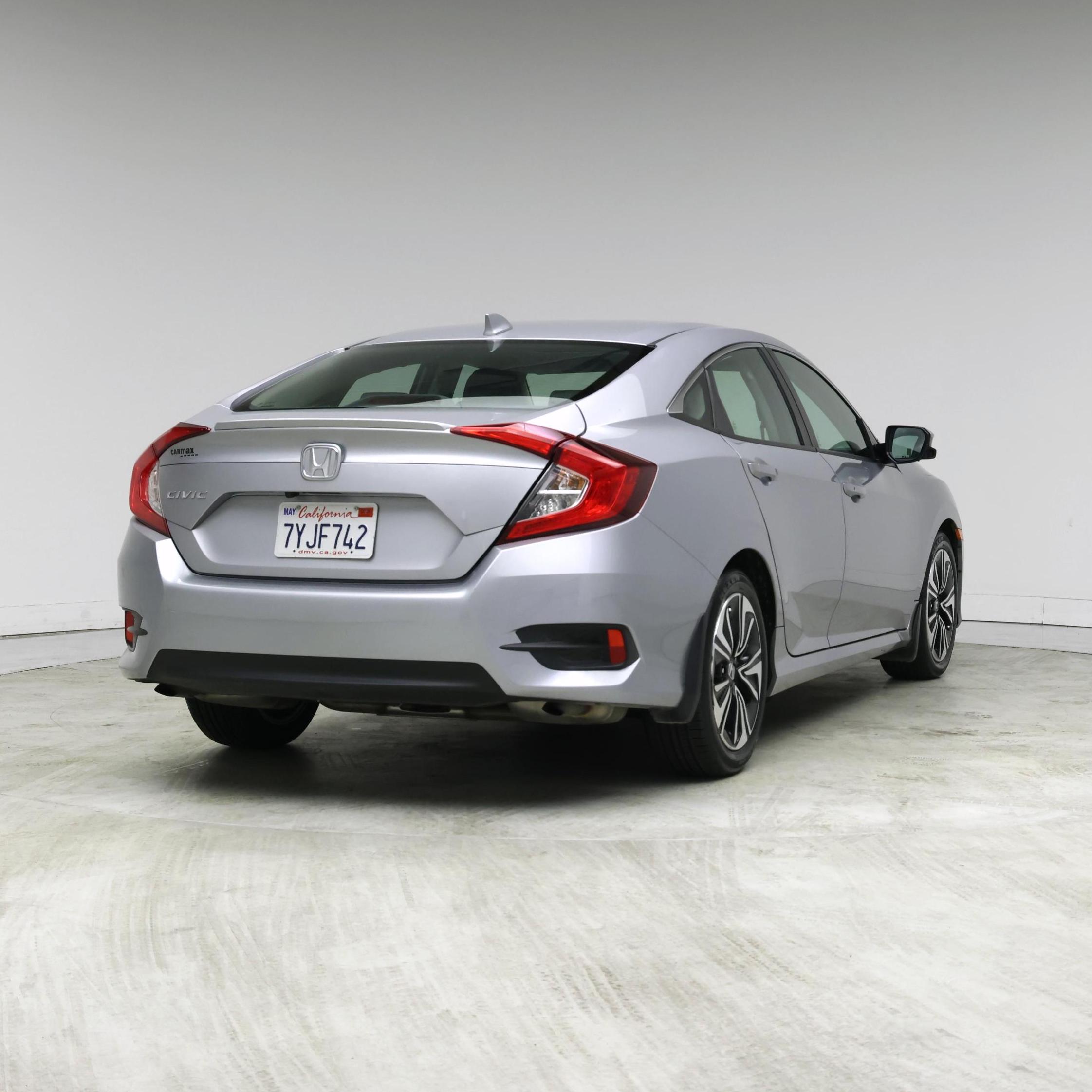 Thumbnail: 2017 Honda Civic - 8