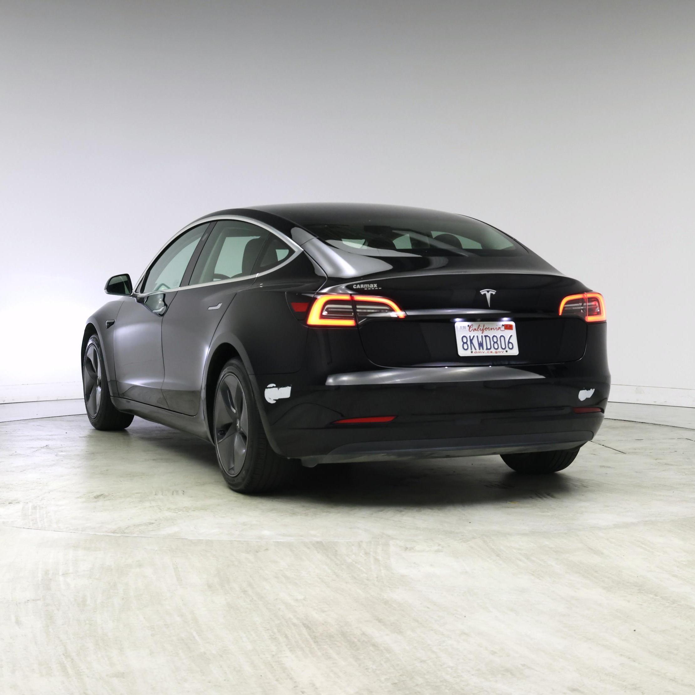 Thumbnail: 2019 Tesla Model 3 - 2