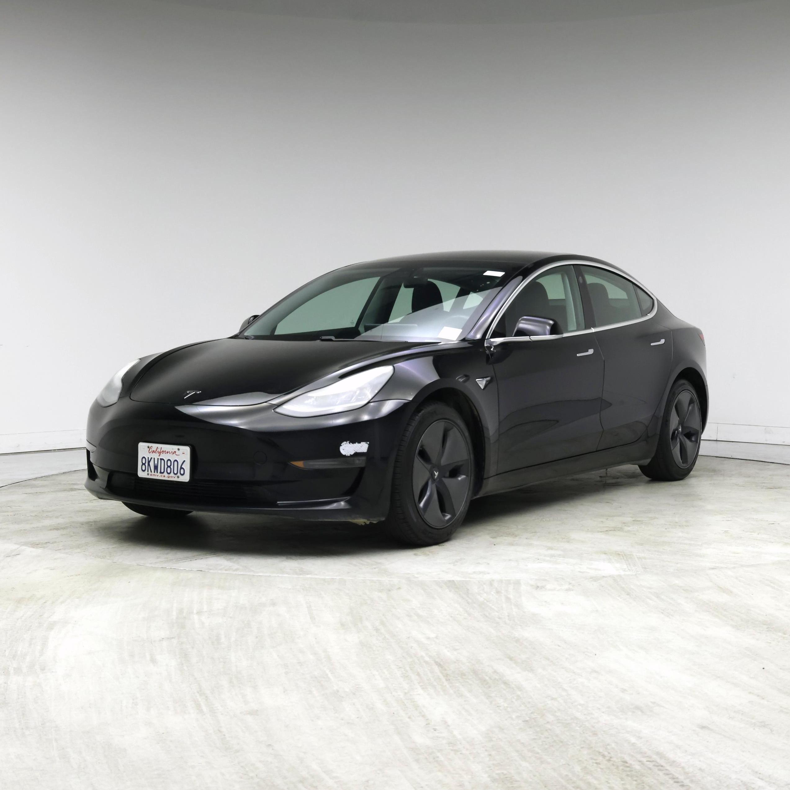 Thumbnail: 2019 Tesla Model 3 - 4