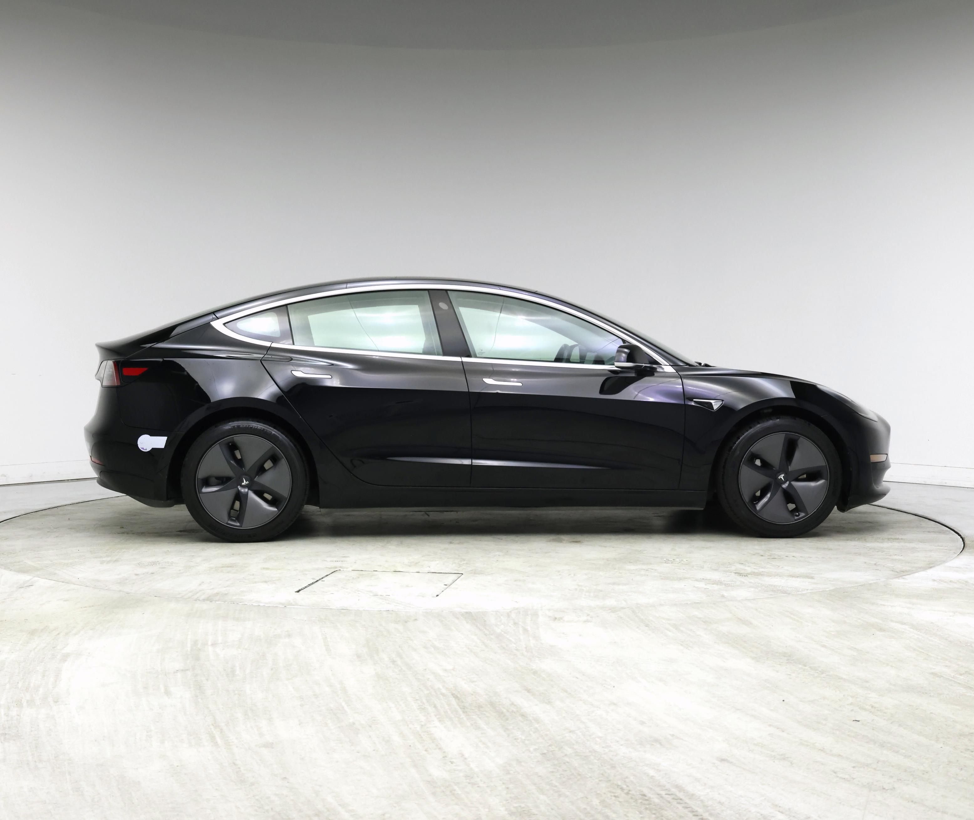 Thumbnail: 2019 Tesla Model 3 - 7