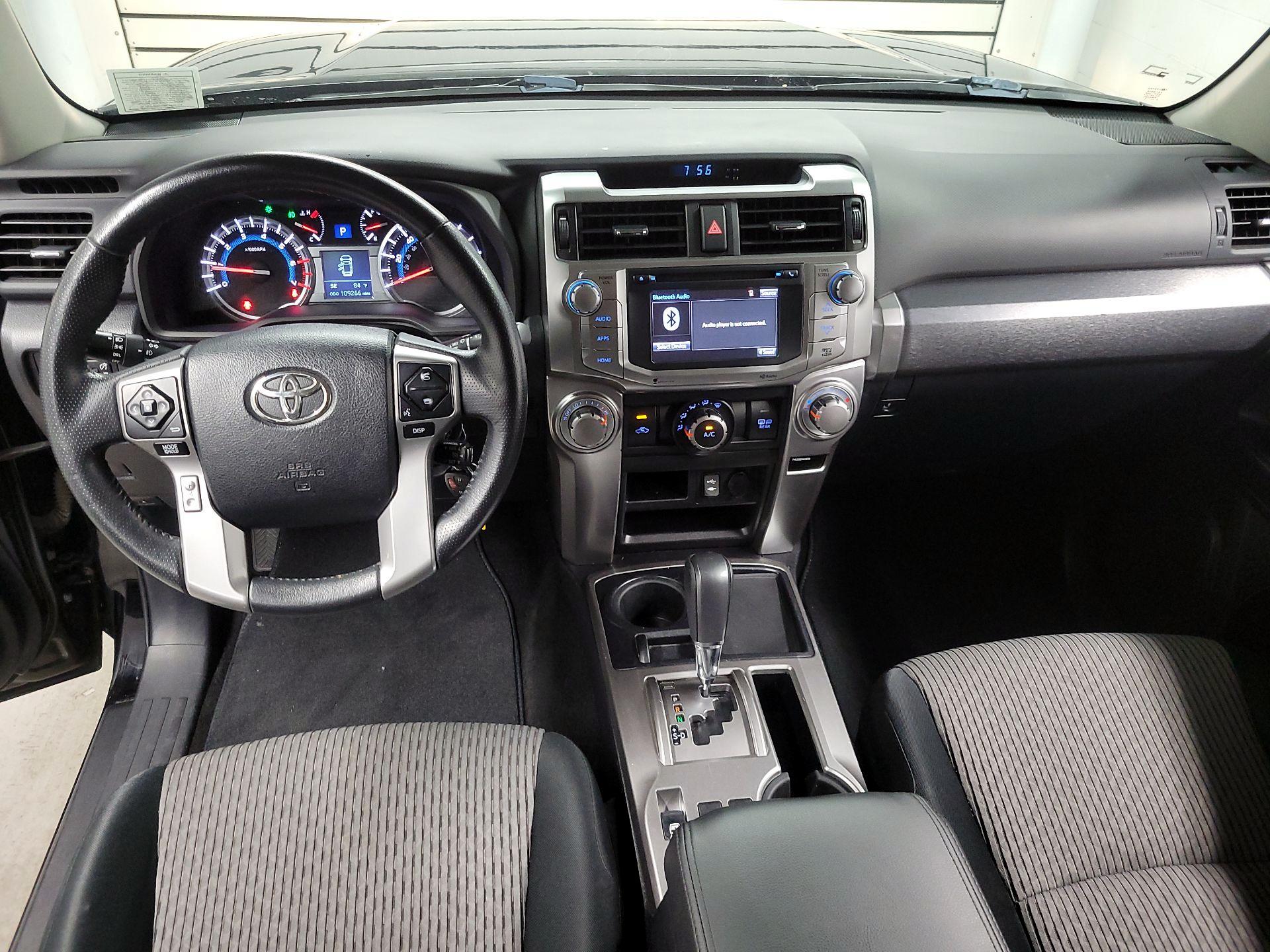 Thumbnail: 2014 Toyota 4Runner - 9