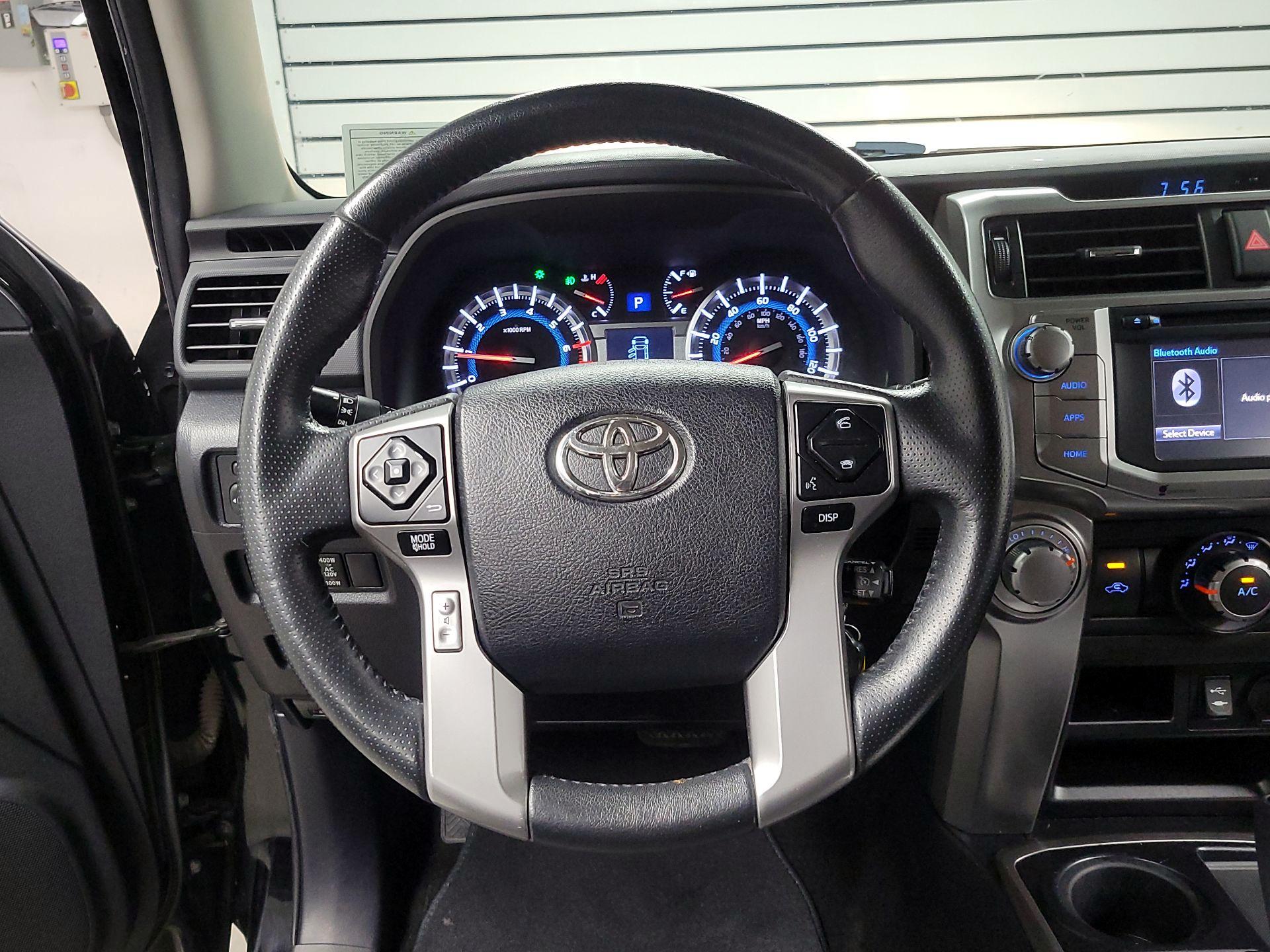 Thumbnail: 2014 Toyota 4Runner - 10