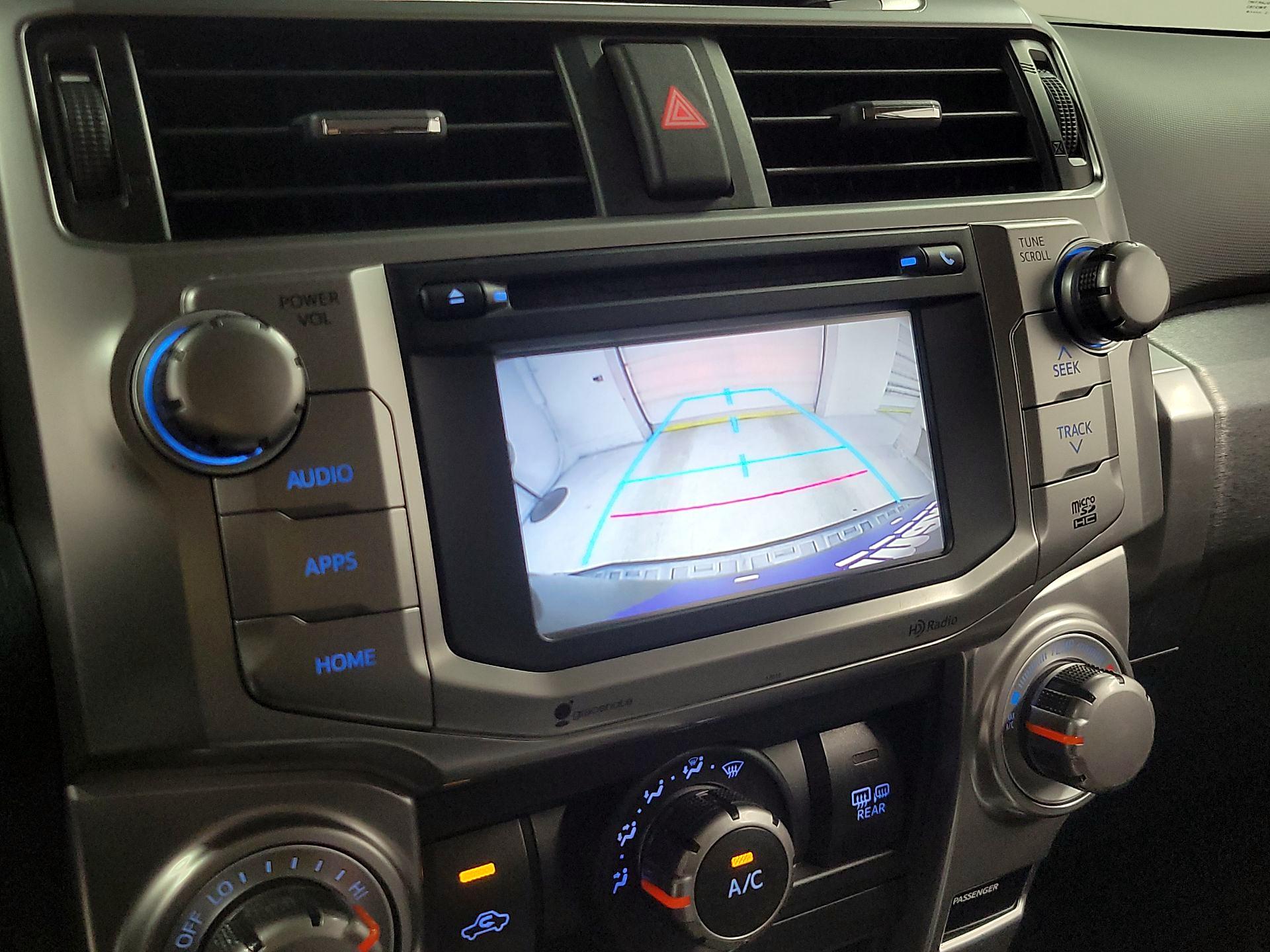 Thumbnail: 2014 Toyota 4Runner - 14
