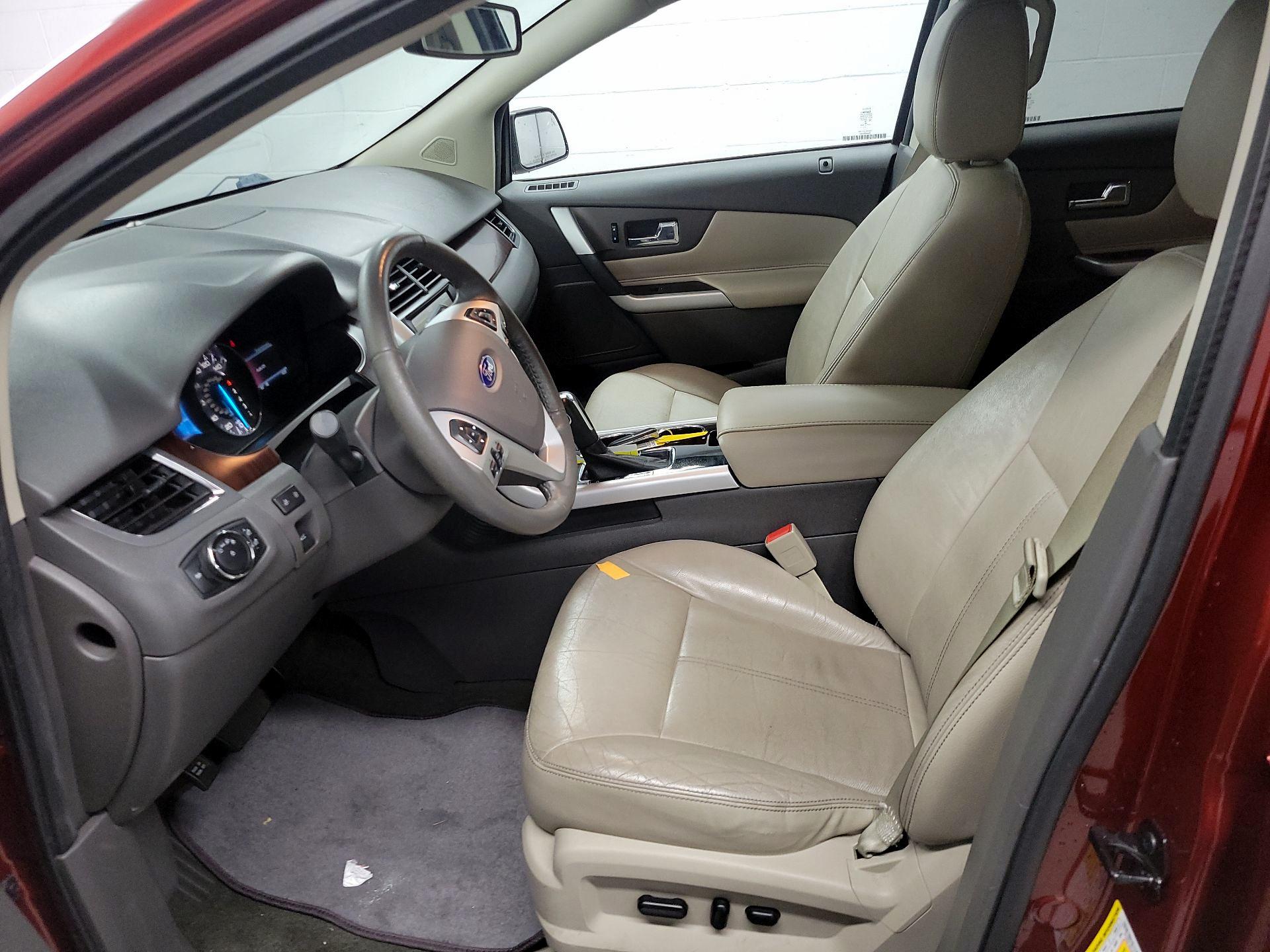 Thumbnail: 2014 Ford Edge - 11