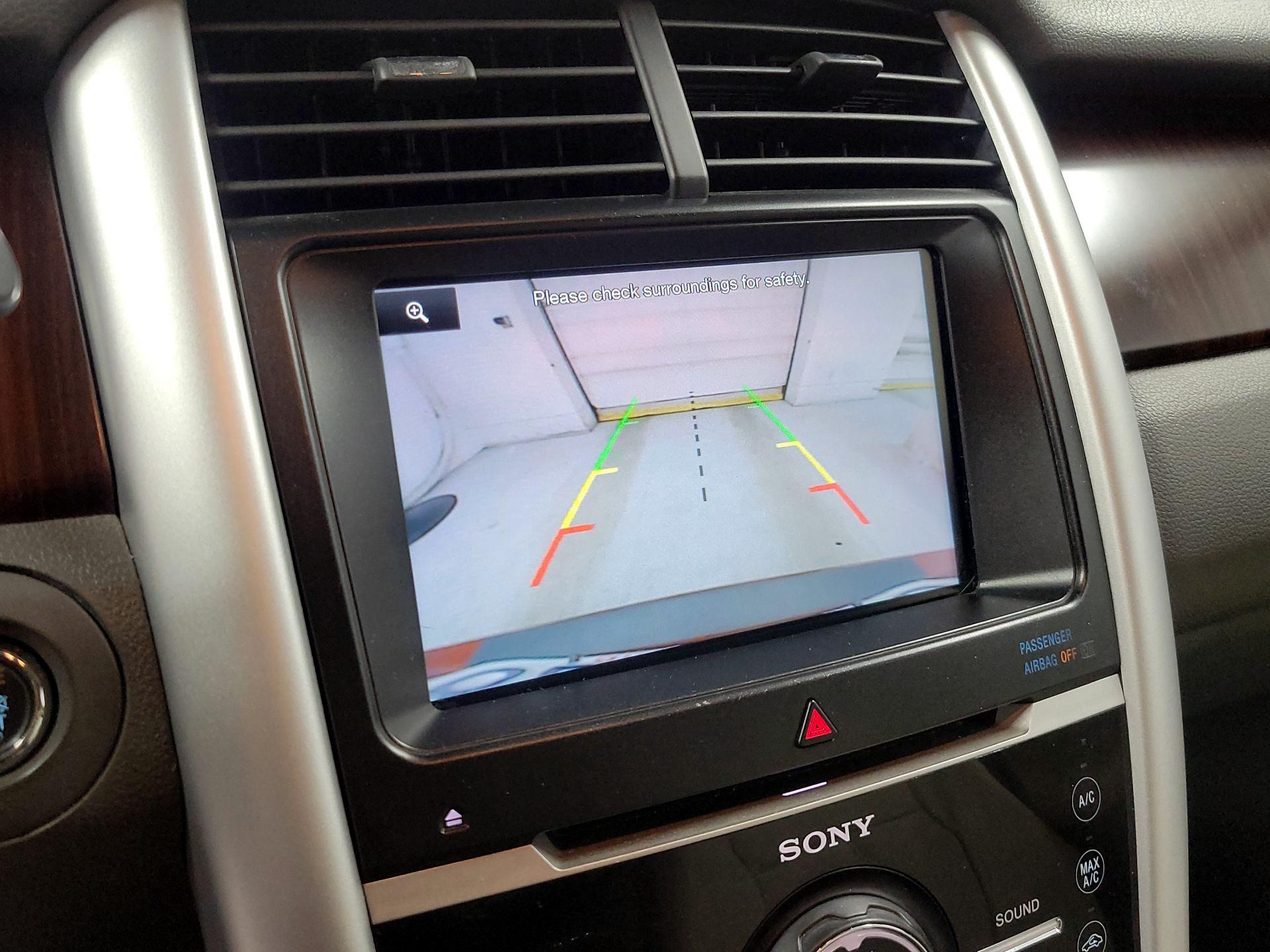 Thumbnail: 2014 Ford Edge - 14