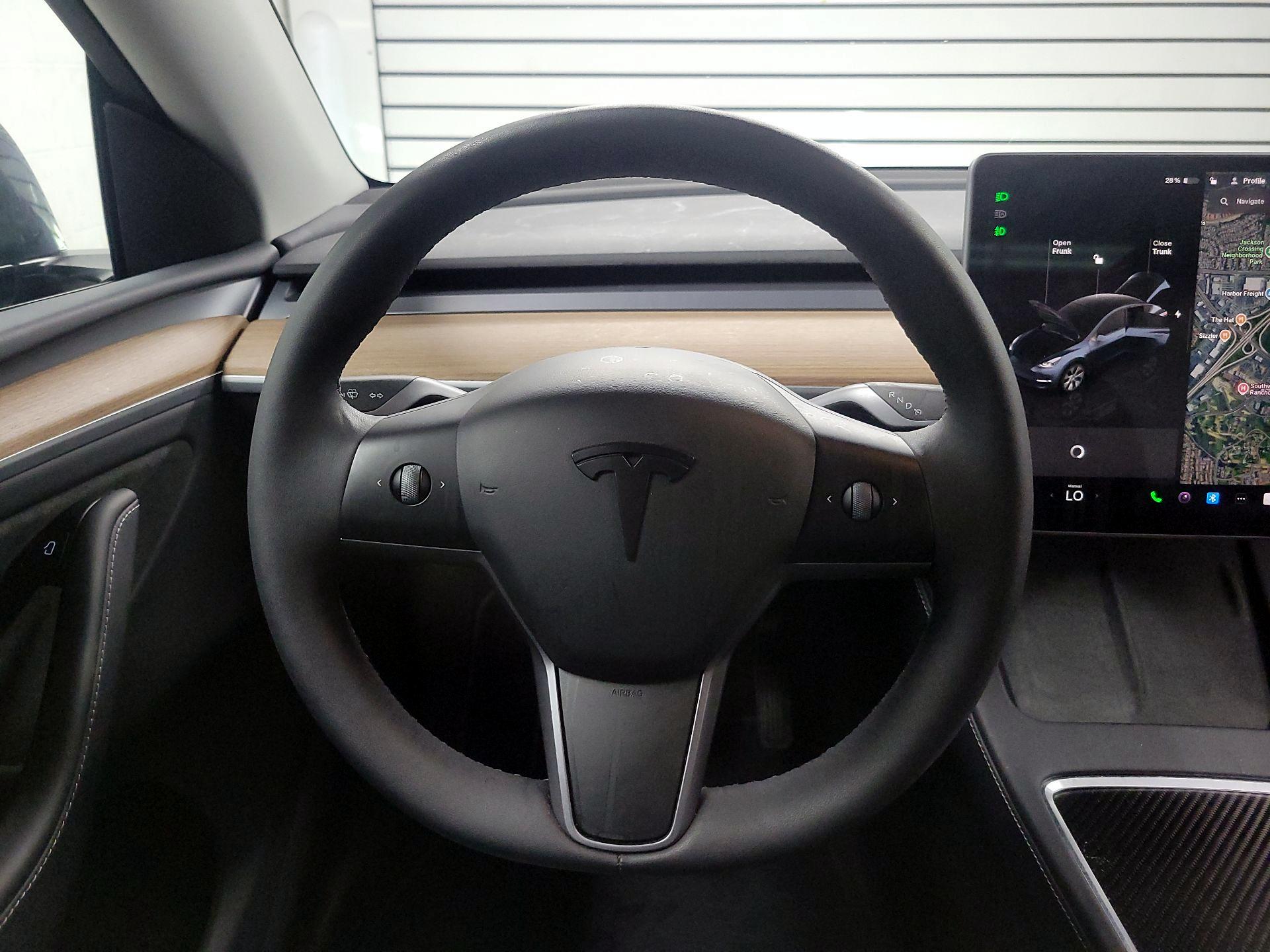 Thumbnail: 2024 Tesla Model Y - 10