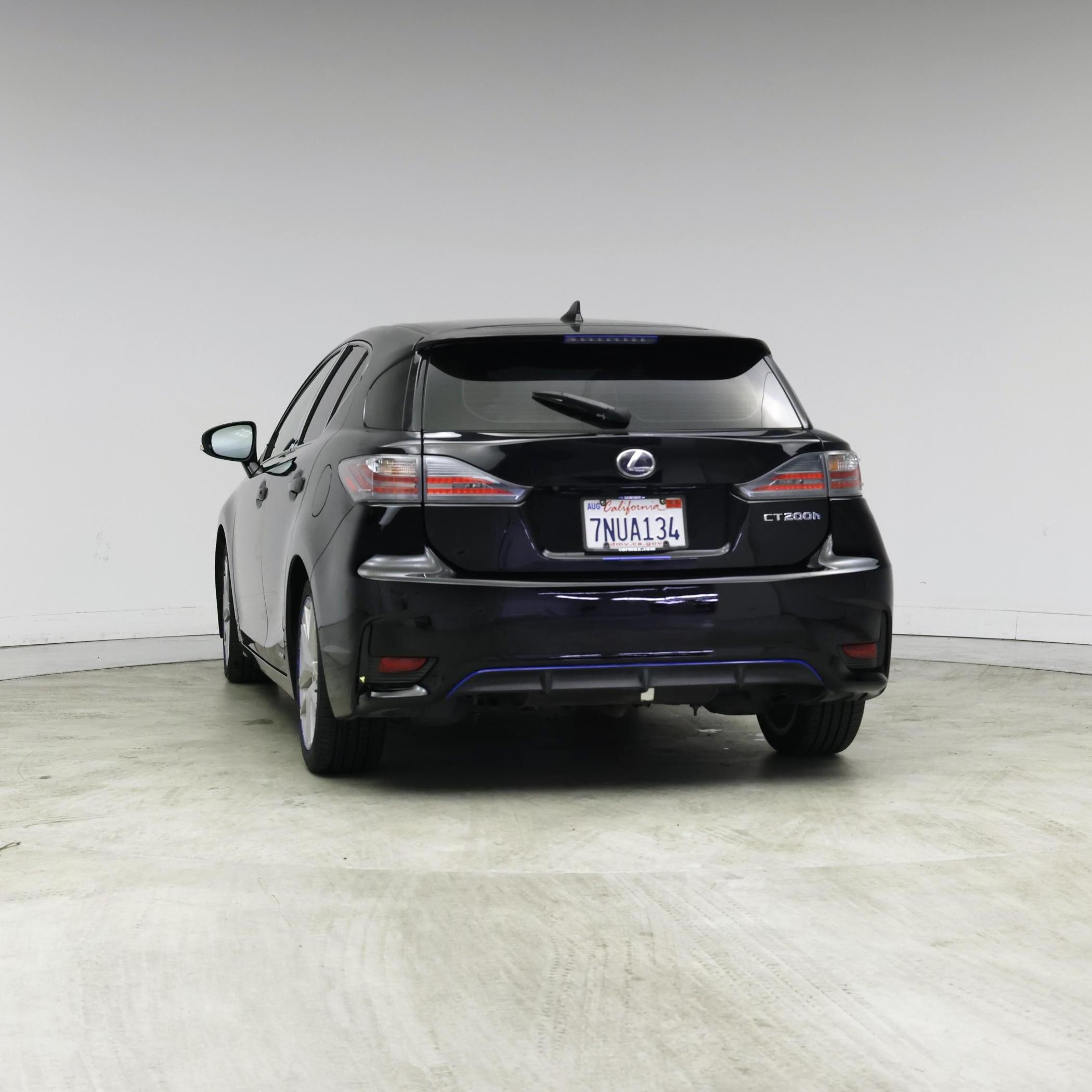 Thumbnail: 2015 Lexus CT - 6