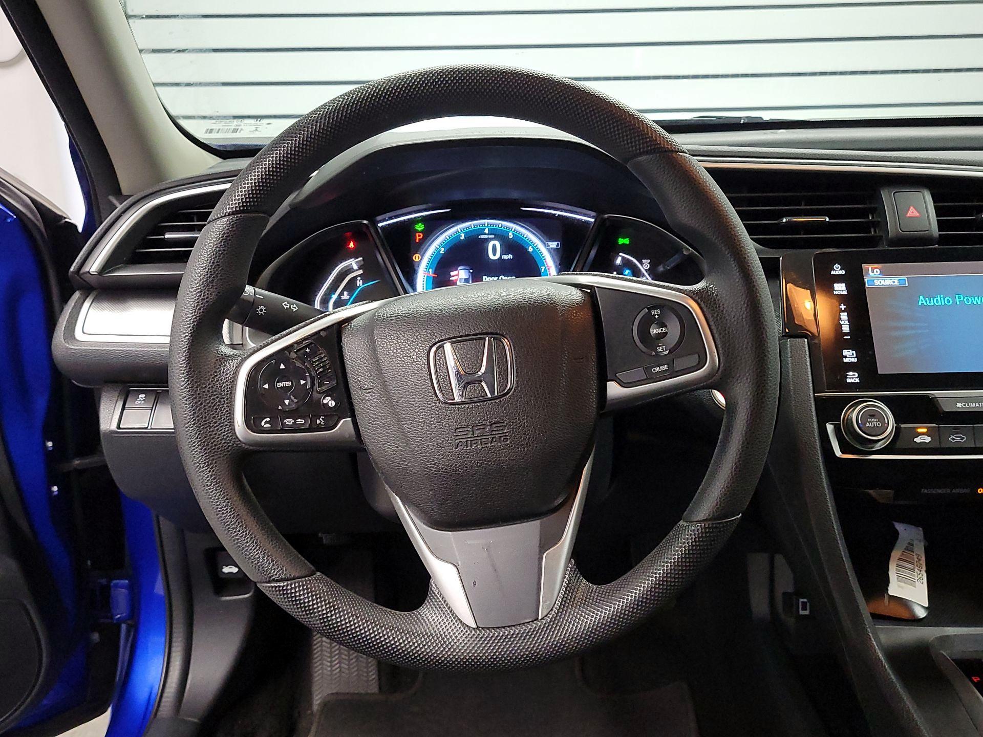 Thumbnail: 2016 Honda Civic - 10