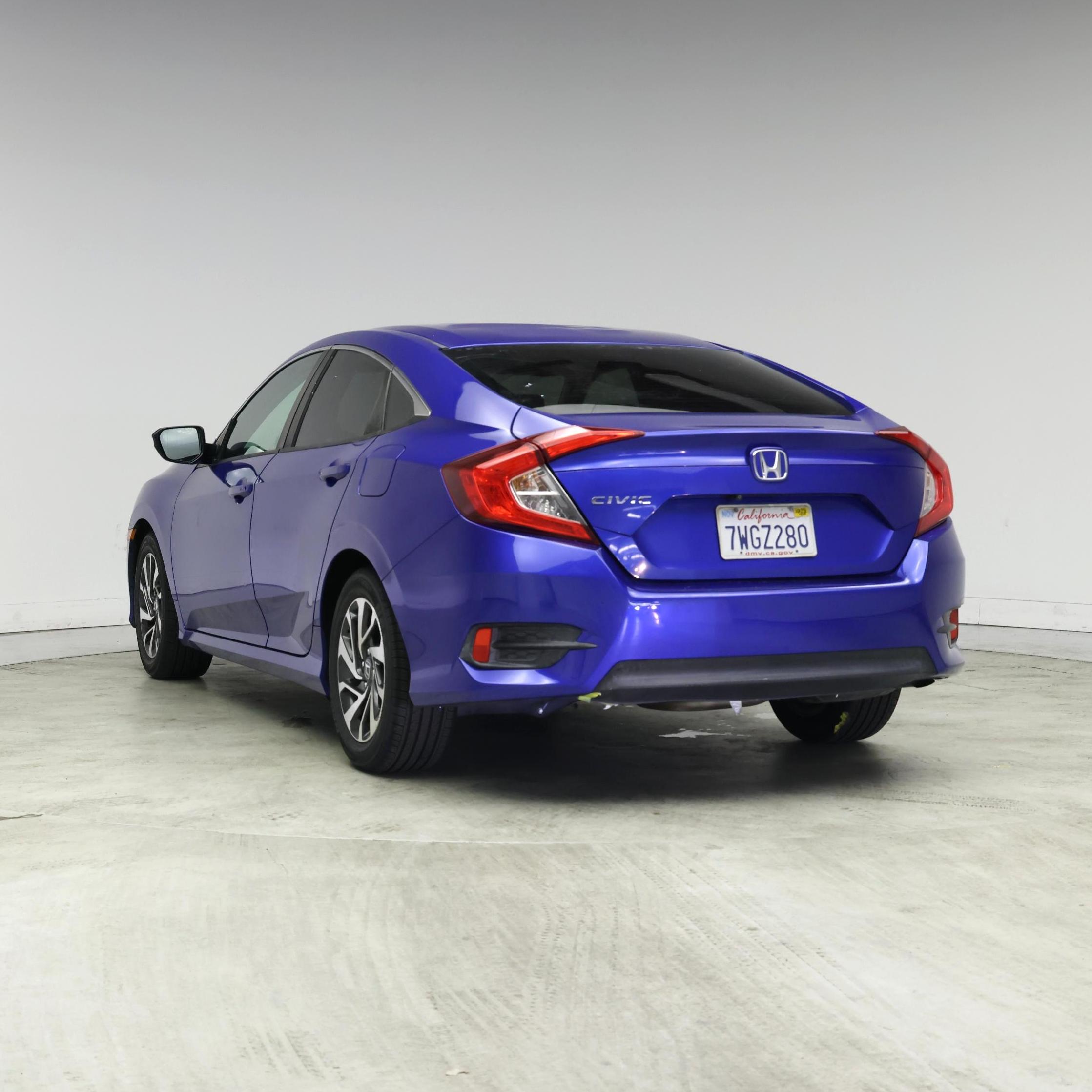 Thumbnail: 2016 Honda Civic - 2
