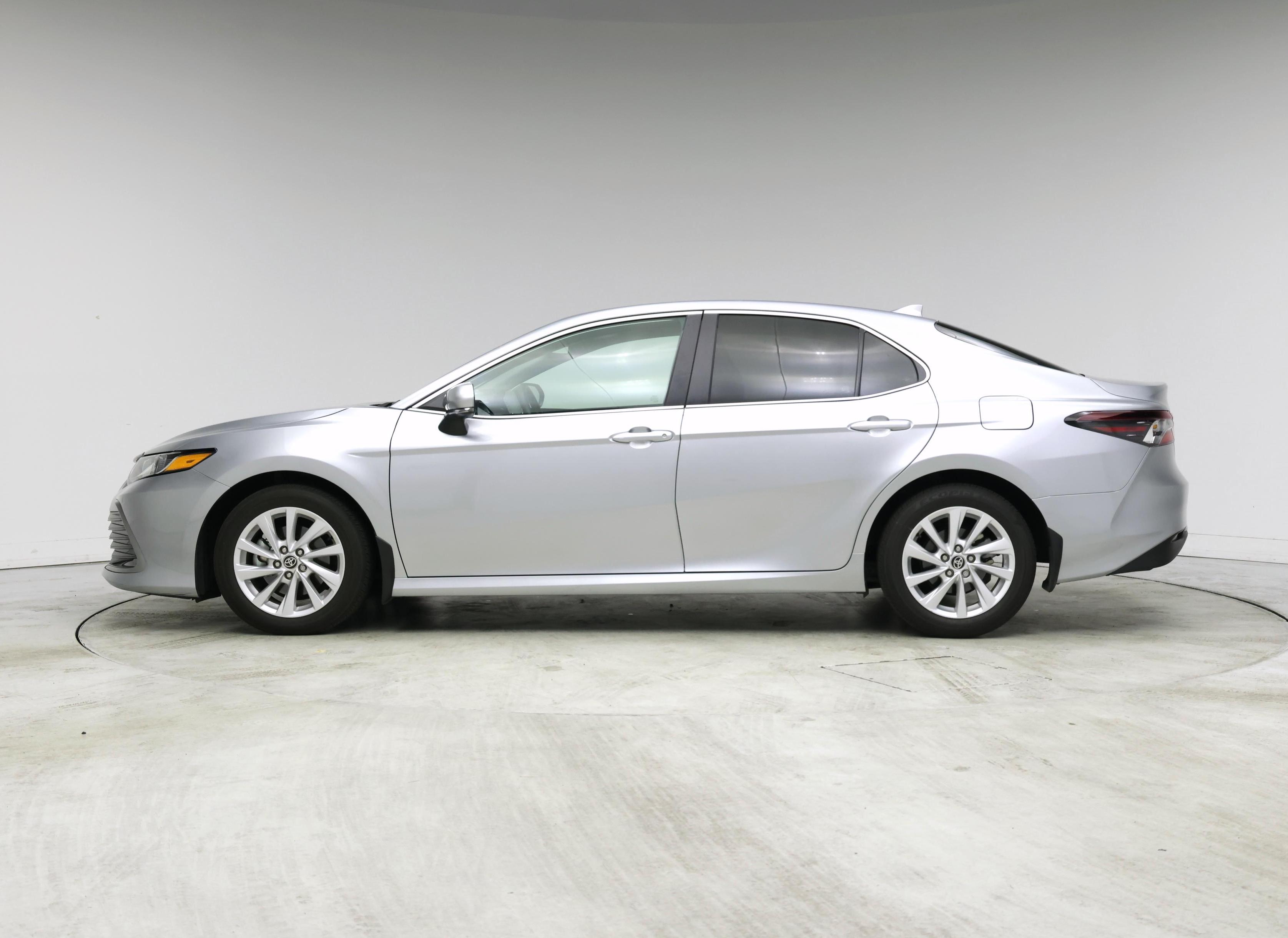 Thumbnail: 2024 Toyota Camry - 3