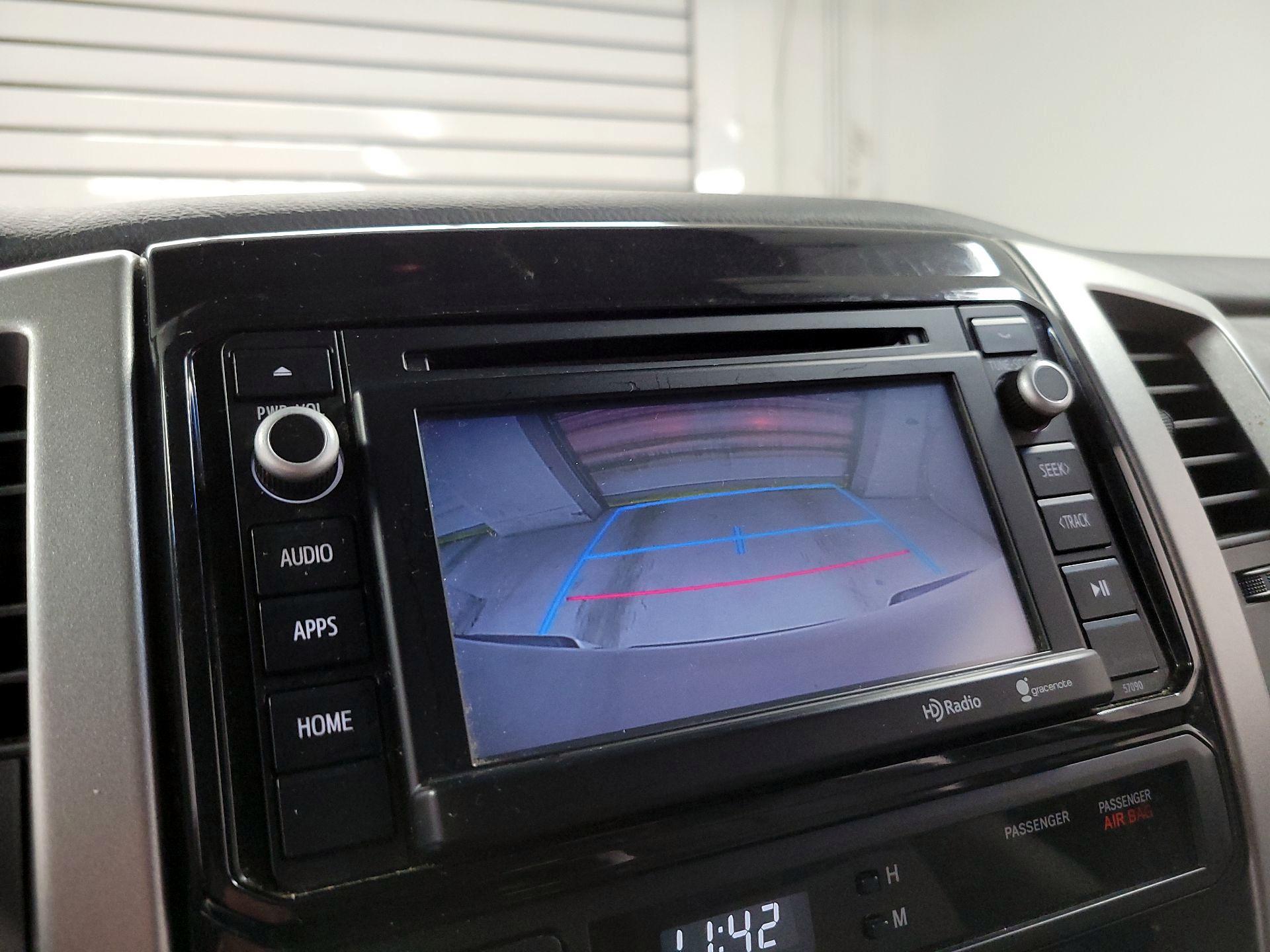 Thumbnail: 2014 Toyota Tacoma - 14
