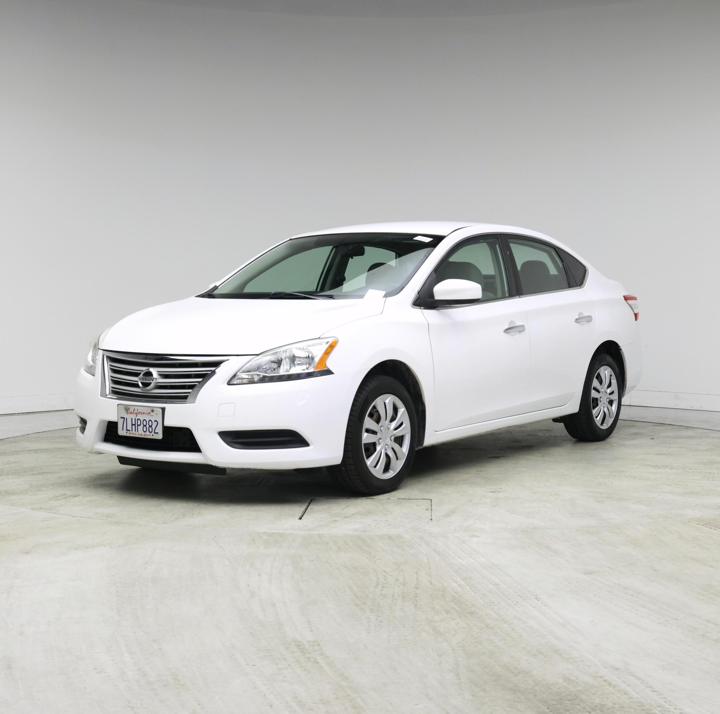 Thumbnail: 2015 Nissan Sentra - 4