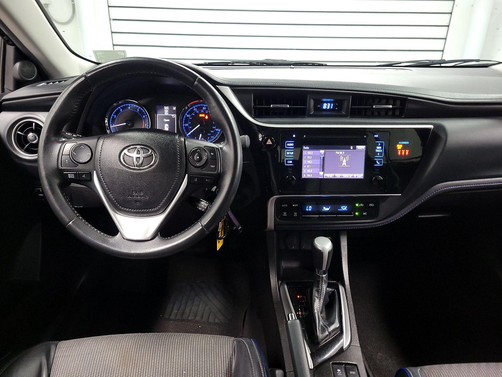 Thumbnail: 2019 Toyota Corolla - 9