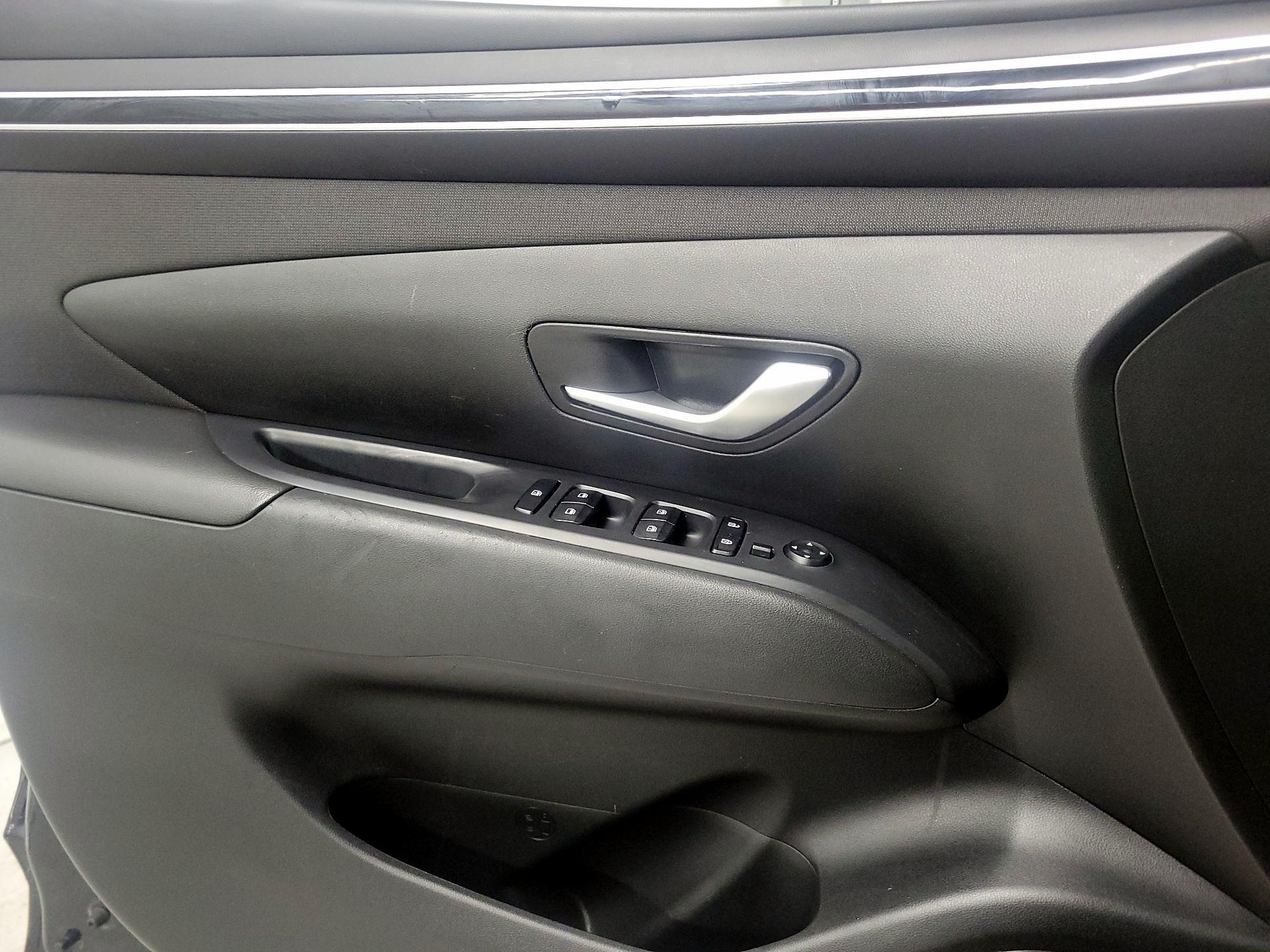 Thumbnail: 2023 Hyundai Tucson - 12