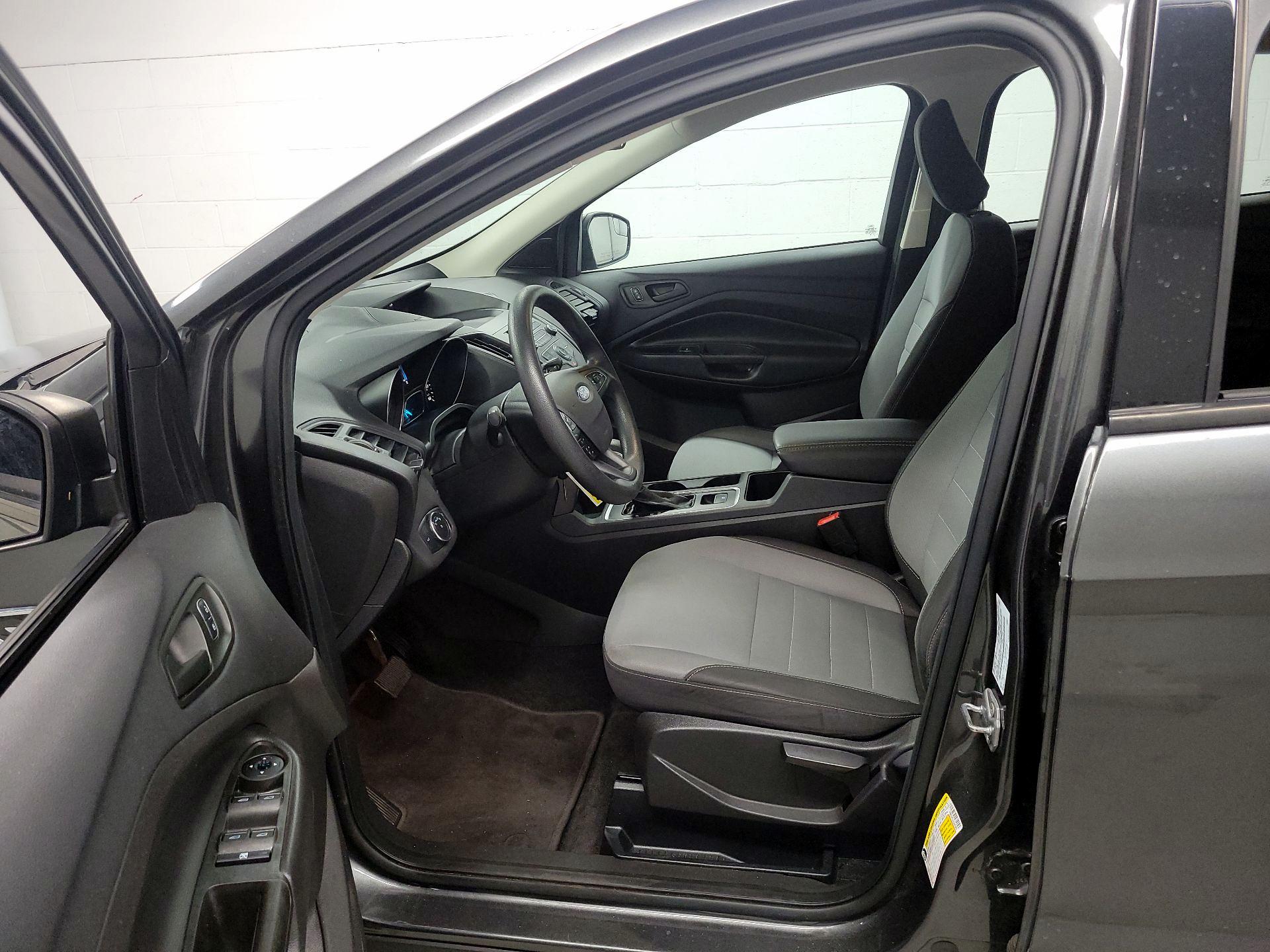 Thumbnail: 2018 Ford Escape - 11