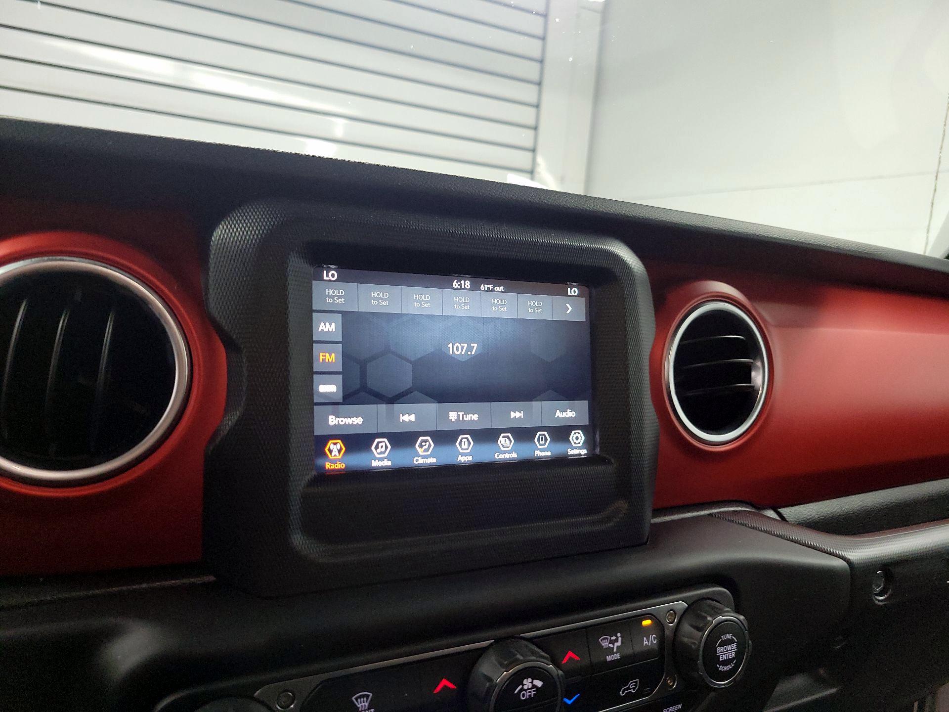 Thumbnail: 2021 Jeep Wrangler - 15
