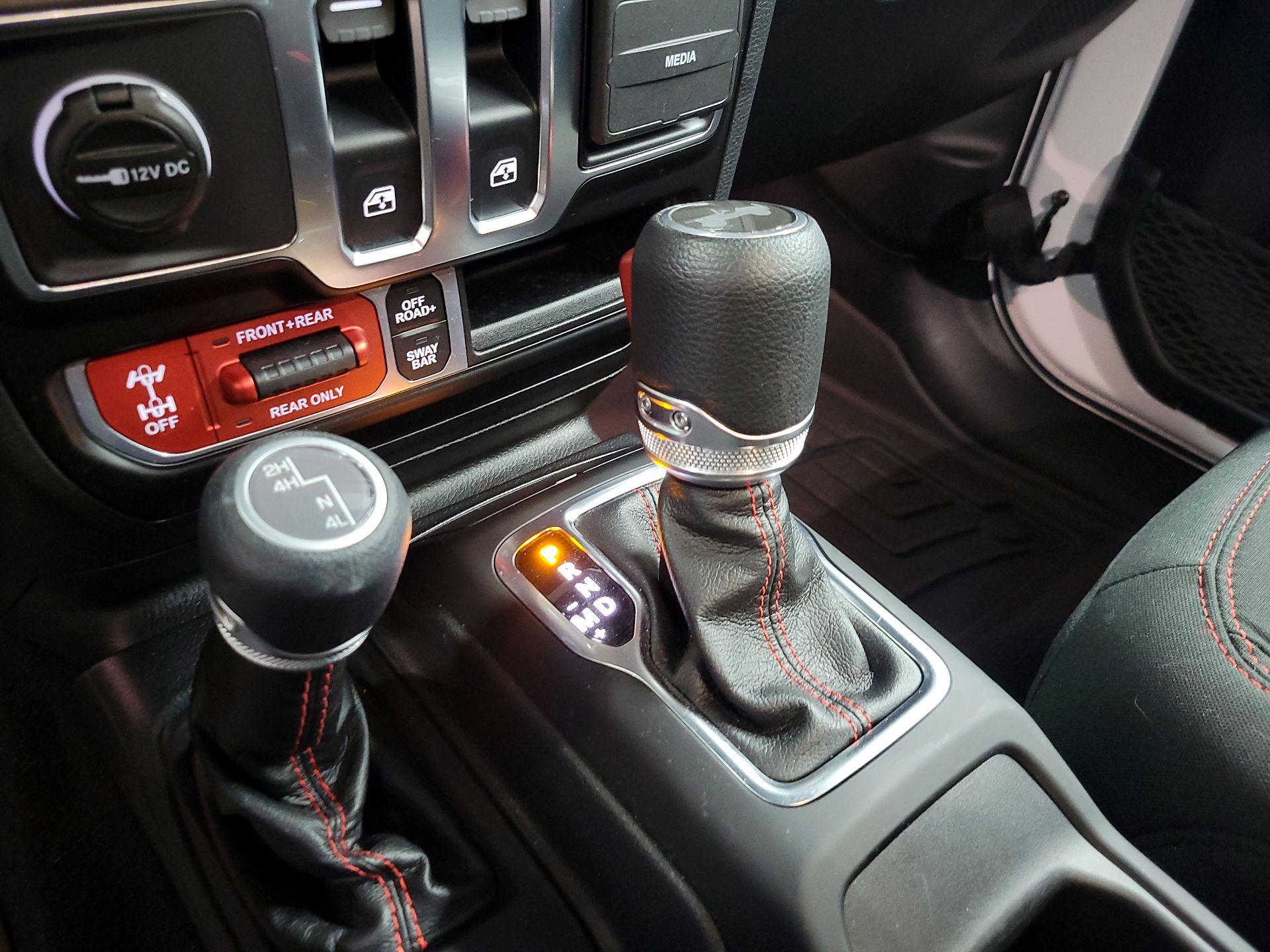 Thumbnail: 2021 Jeep Wrangler - 17