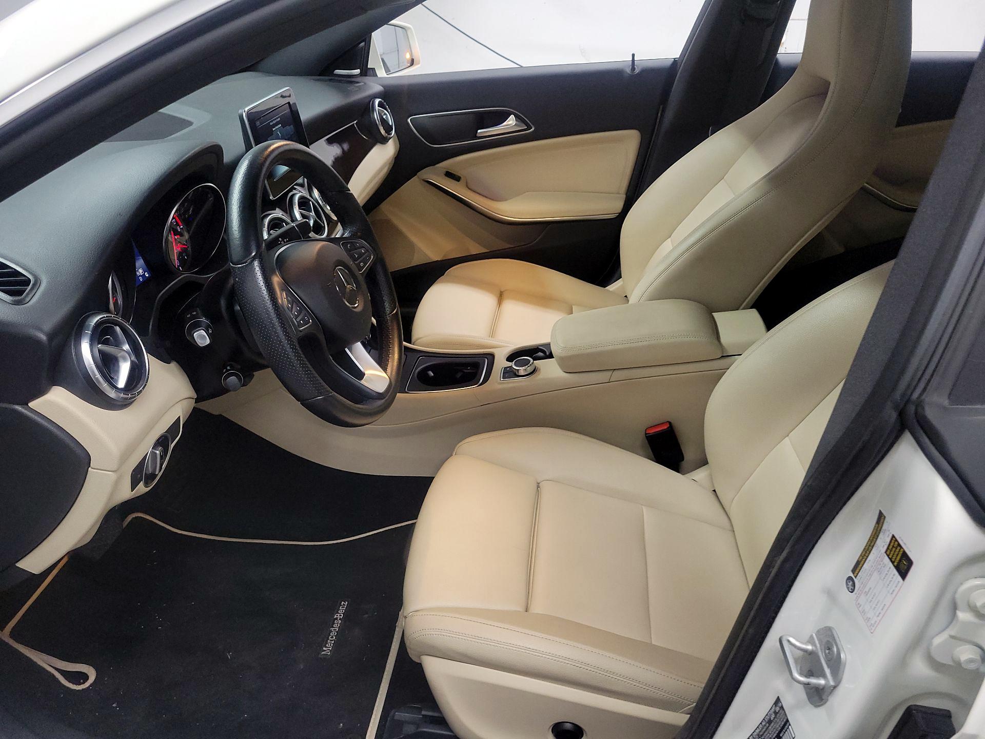 Thumbnail: 2016 Mercedes-Benz CLA - 11