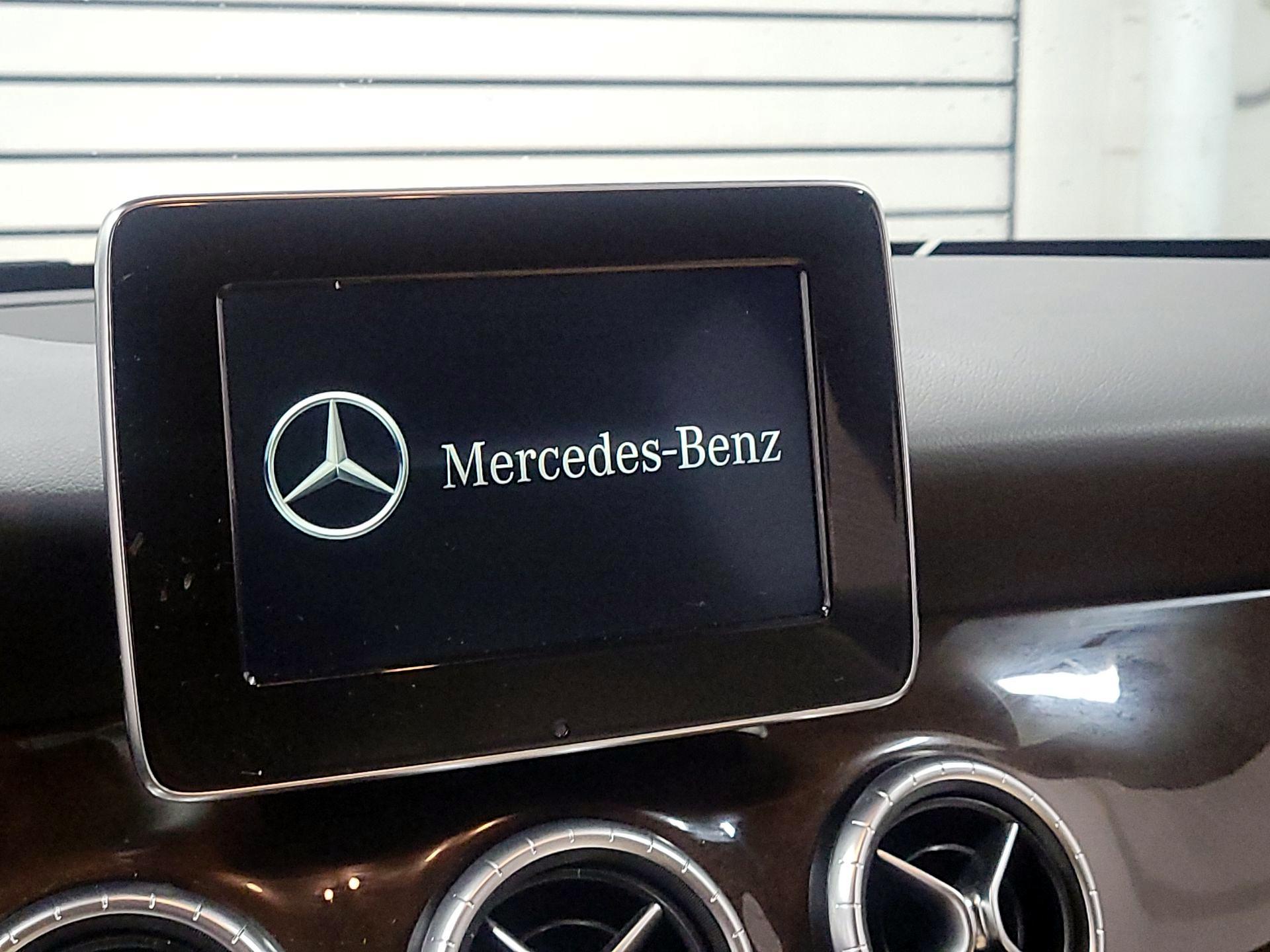 Thumbnail: 2016 Mercedes-Benz CLA - 13