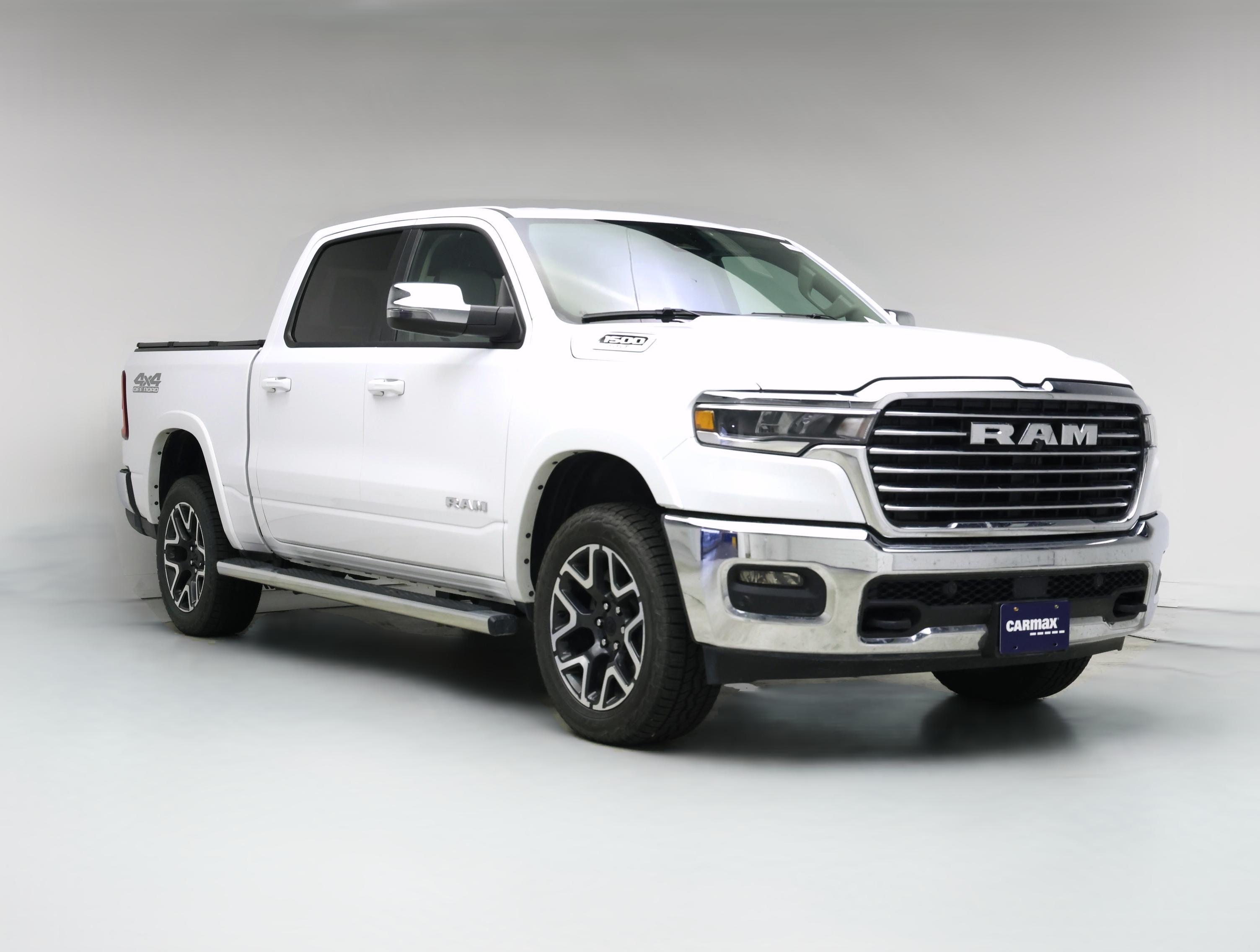 Thumbnail: 2025 RAM 1500 - 1