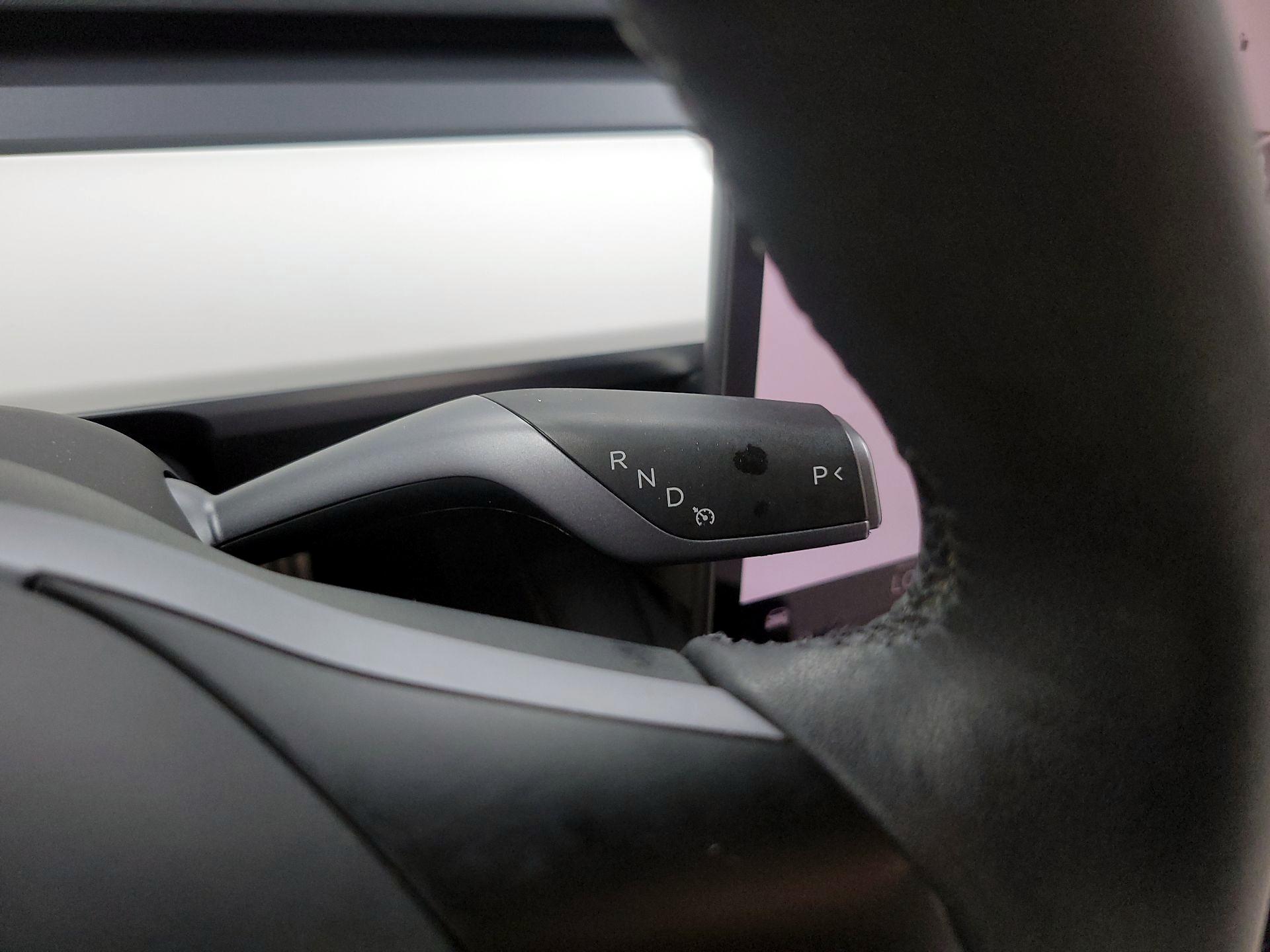 Thumbnail: 2023 Tesla Model 3 - 16