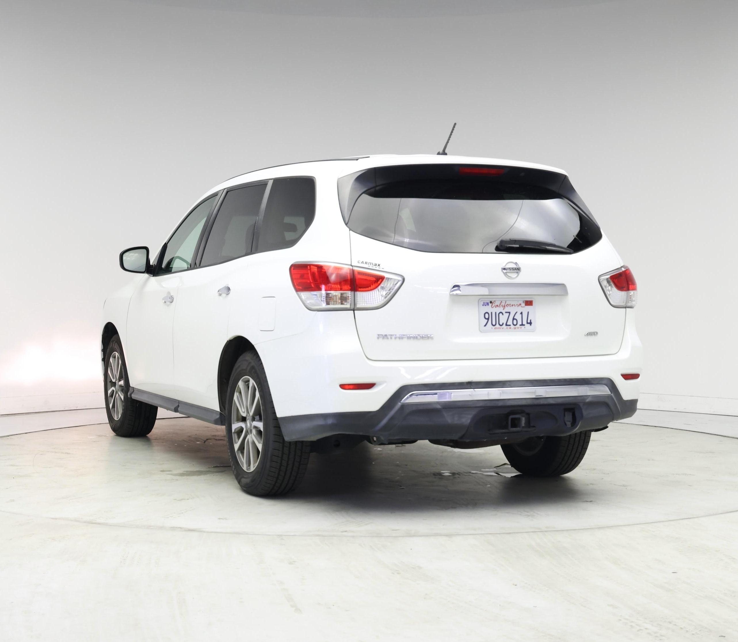 Thumbnail: 2014 Nissan Pathfinder - 2