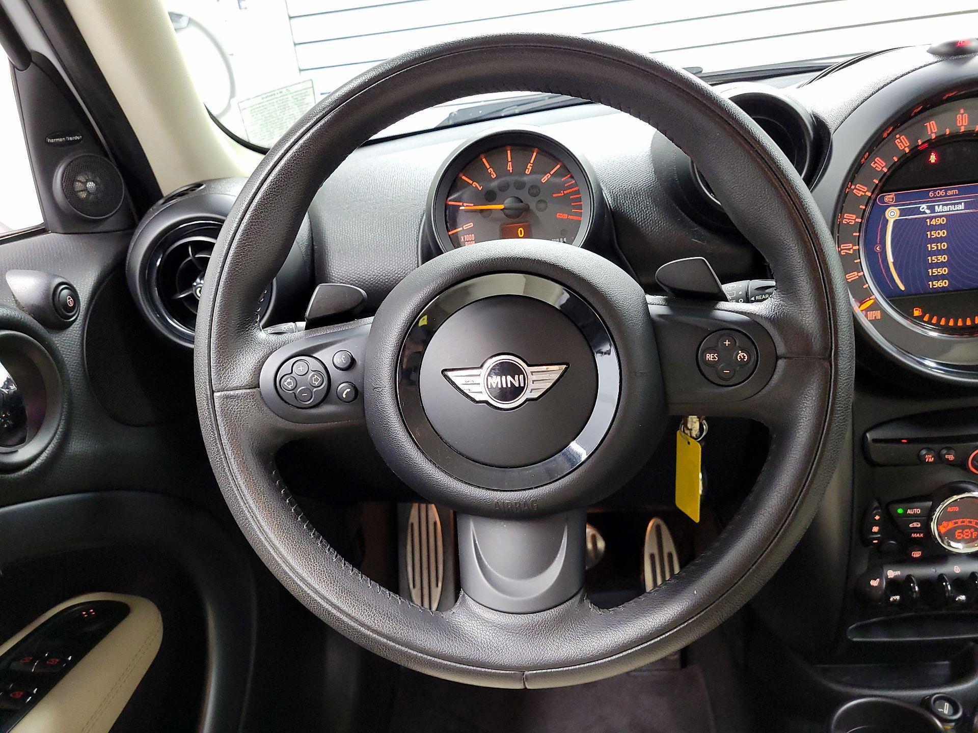 Thumbnail: 2016 MINI Cooper Countryman - 10