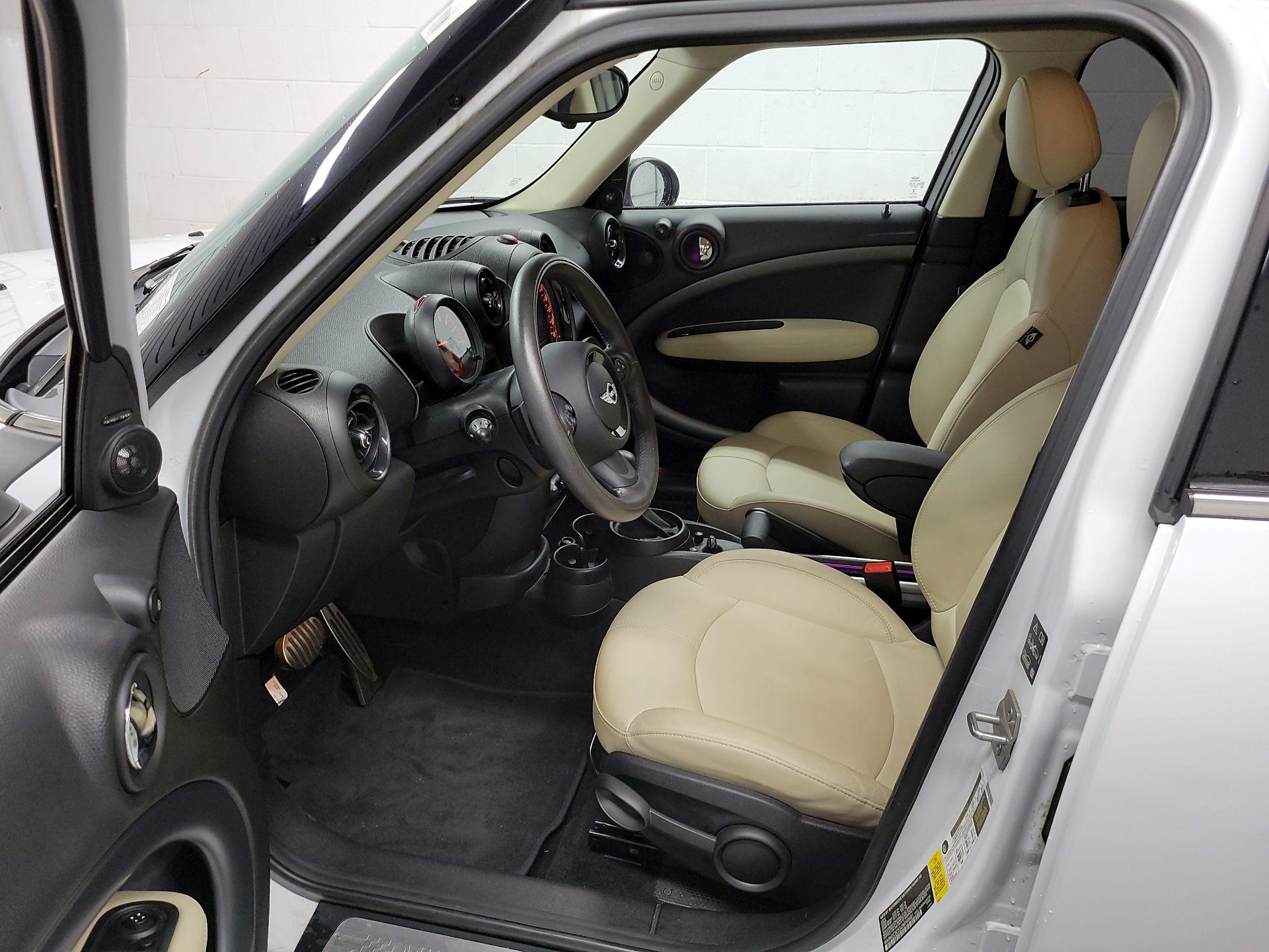Thumbnail: 2016 MINI Cooper Countryman - 11