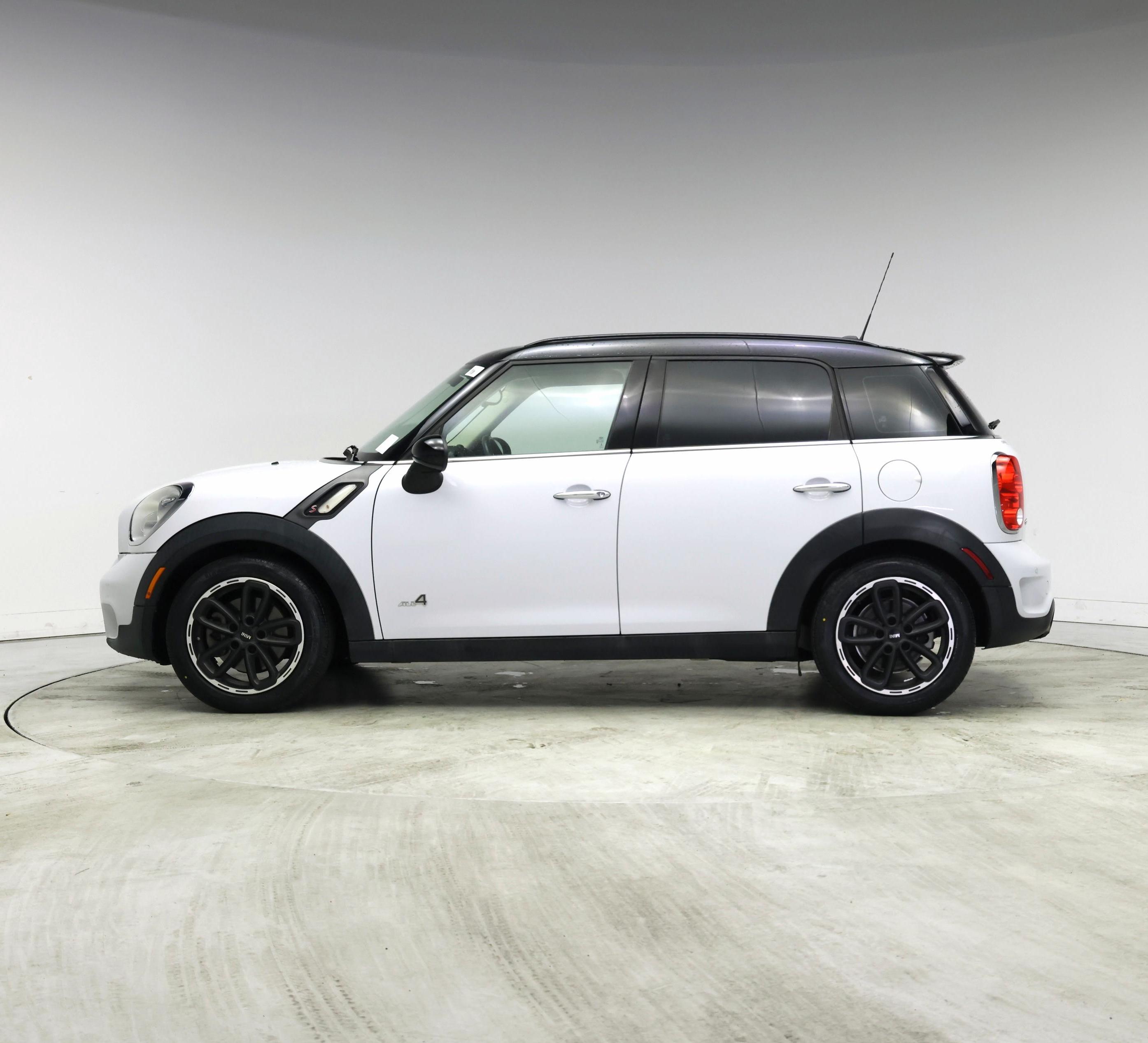 Thumbnail: 2016 MINI Cooper Countryman - 3