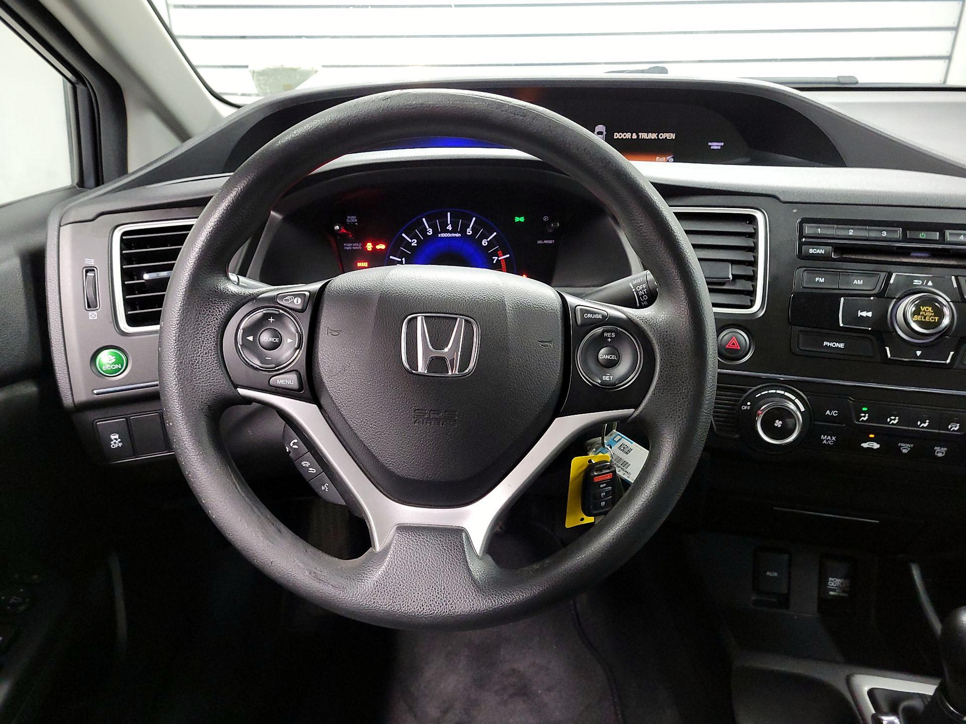 Thumbnail: 2015 Honda Civic - 10
