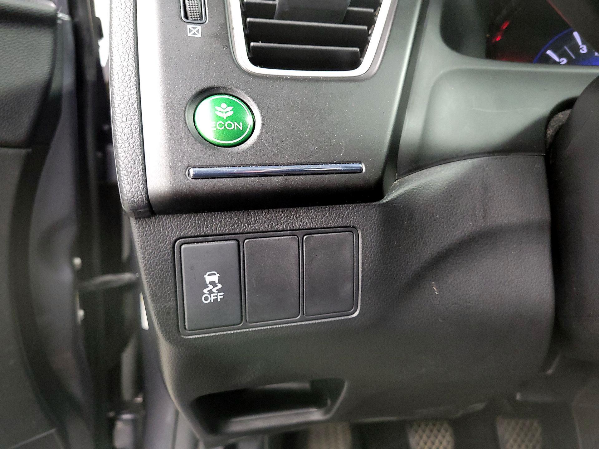 Thumbnail: 2015 Honda Civic - 13