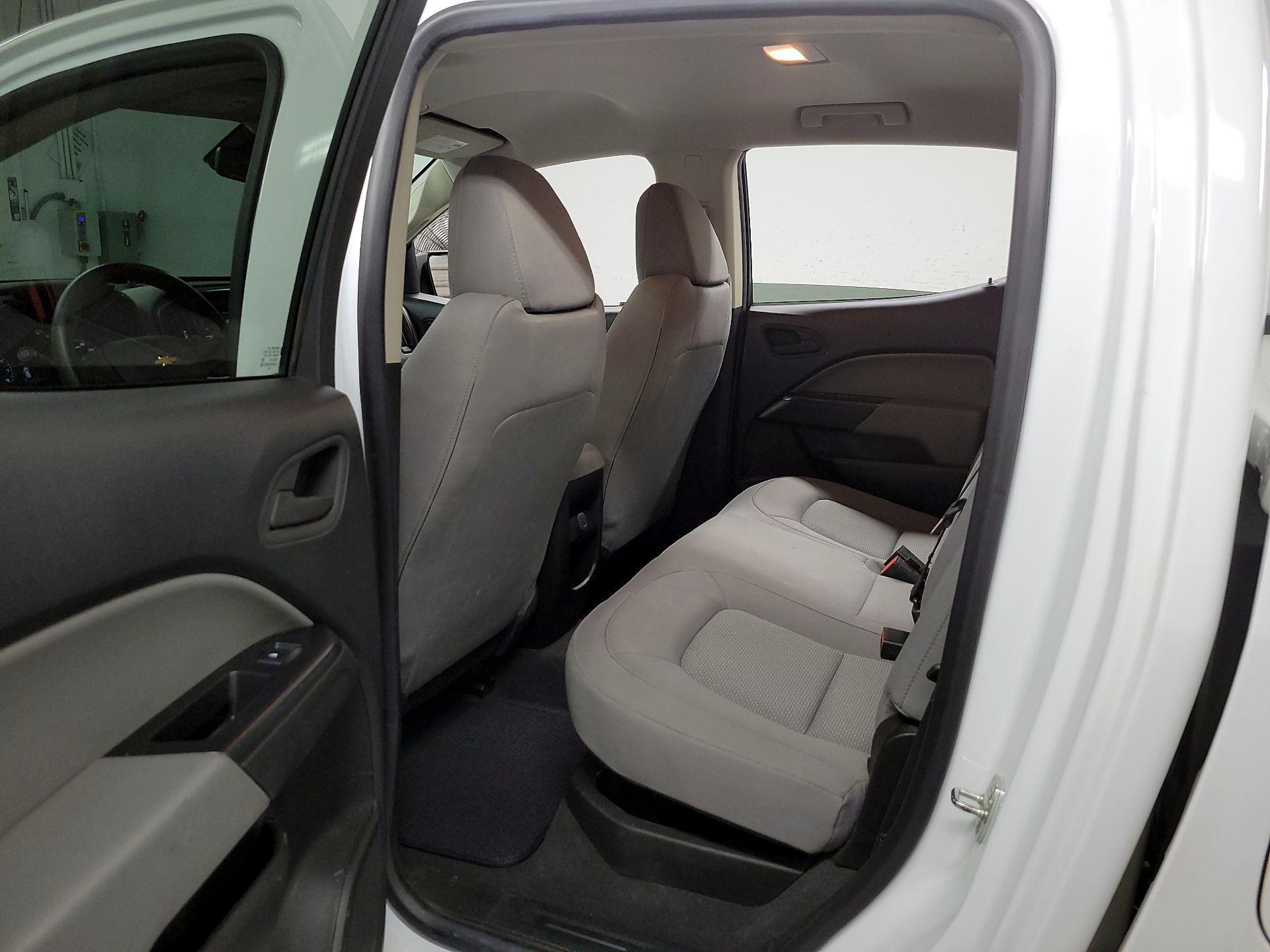 Thumbnail: 2022 Chevrolet Colorado - 19