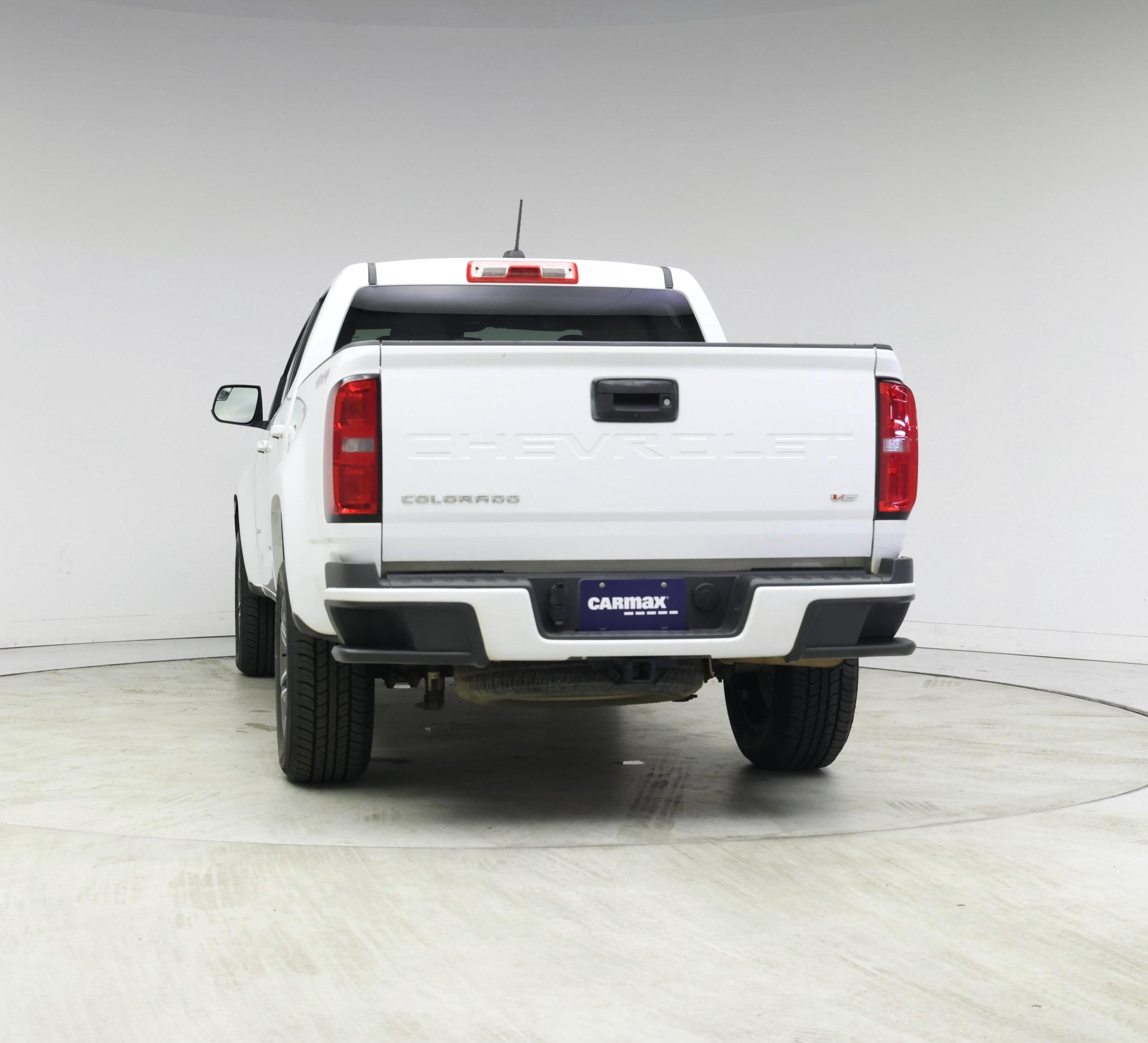 Thumbnail: 2022 Chevrolet Colorado - 6