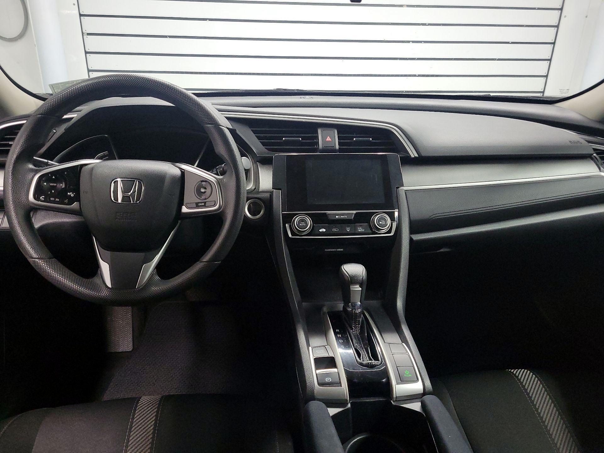 Thumbnail: 2016 Honda Civic - 9